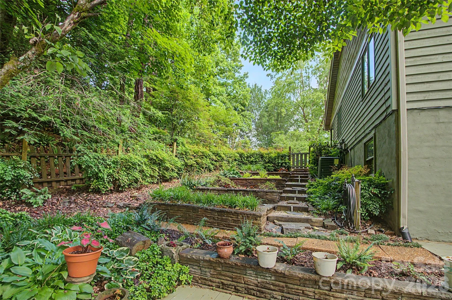 383 Ravenwood Lane #28/31 - Photo 43