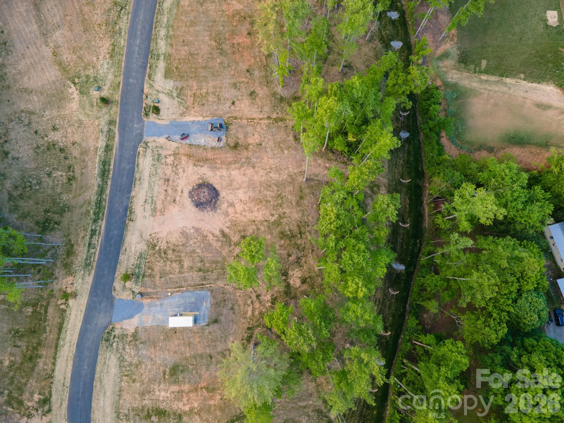 433 Irvine Drive - Photo 5