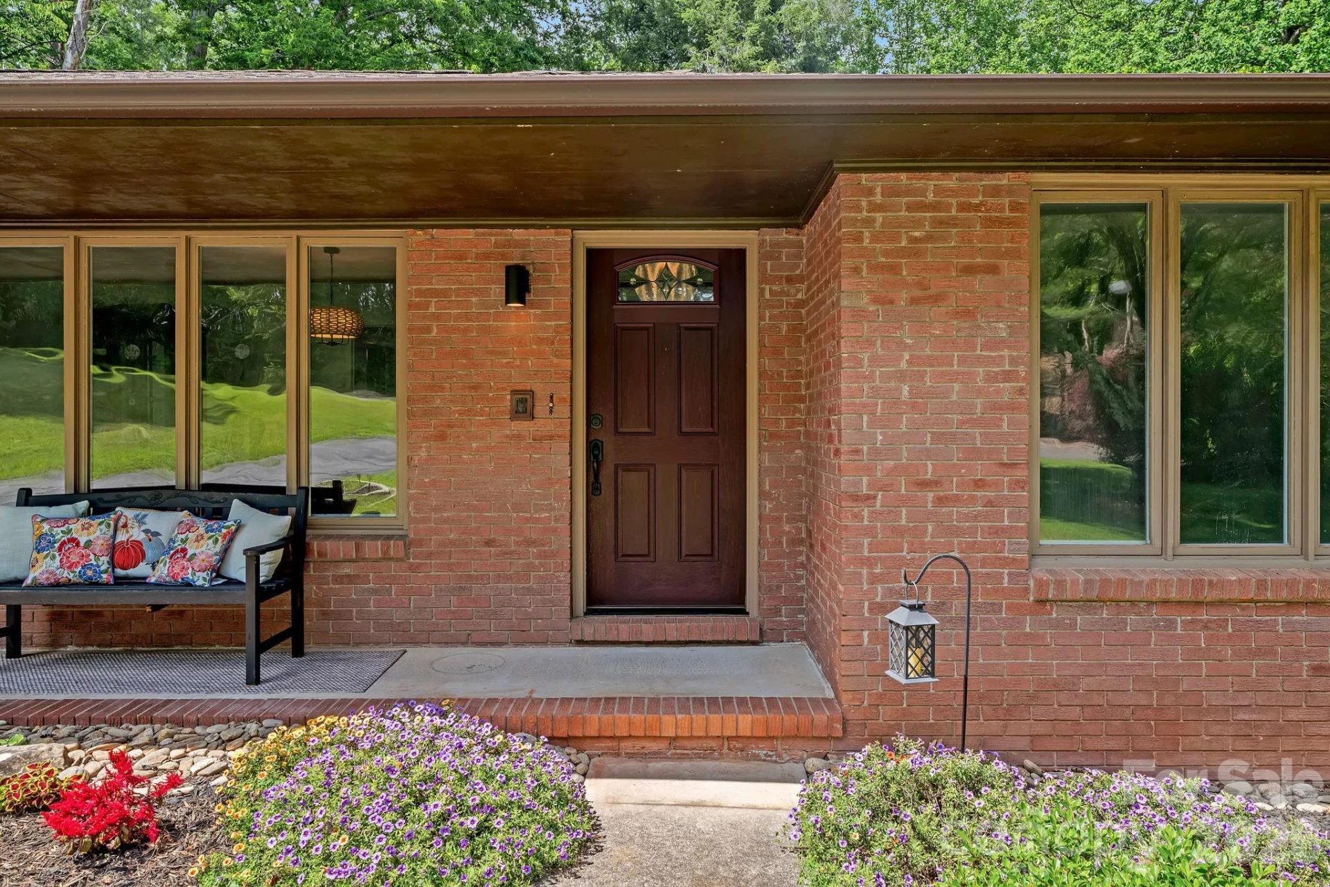 11 Grenadier Court - Photo 3