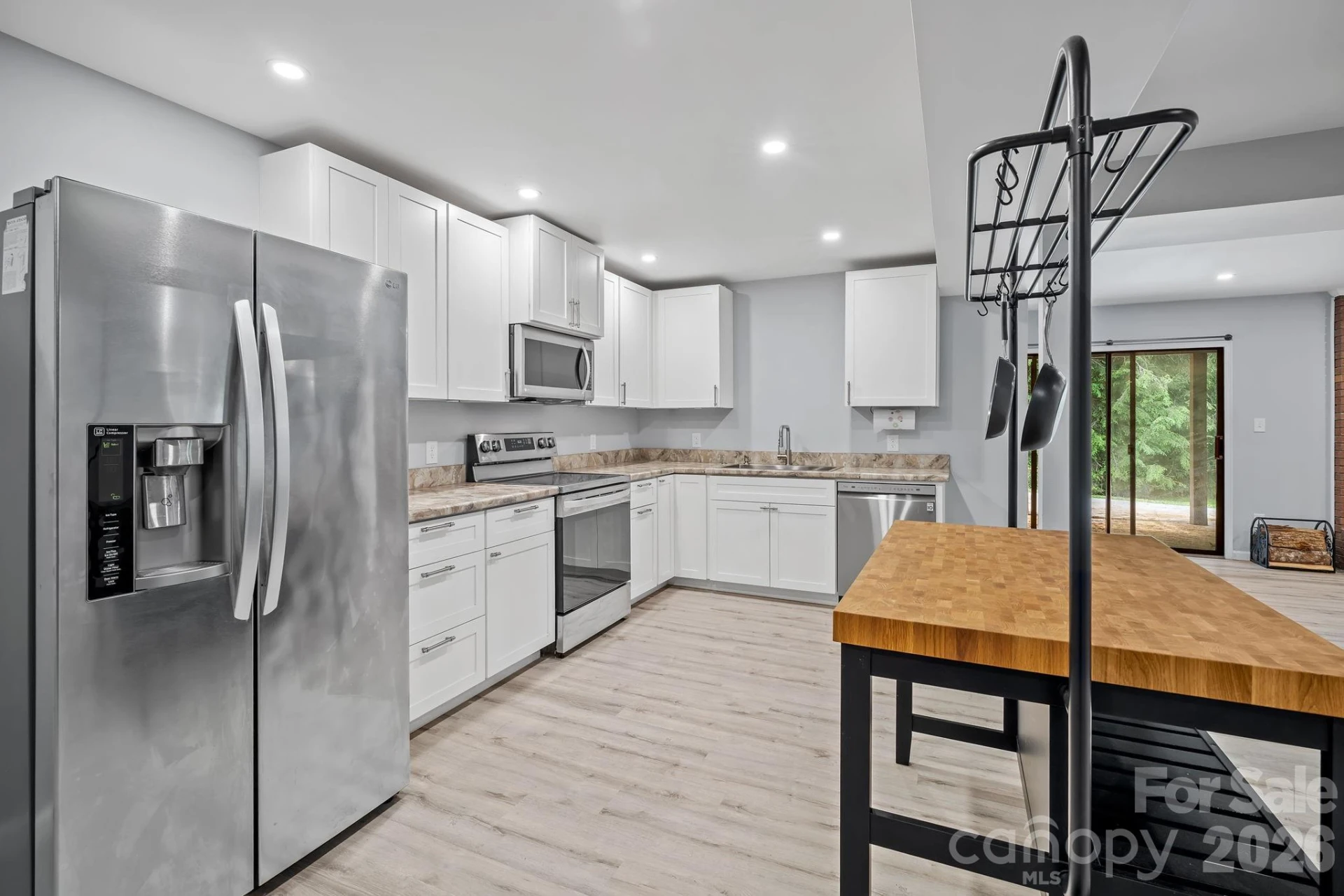 11 Grenadier Court - Photo 6