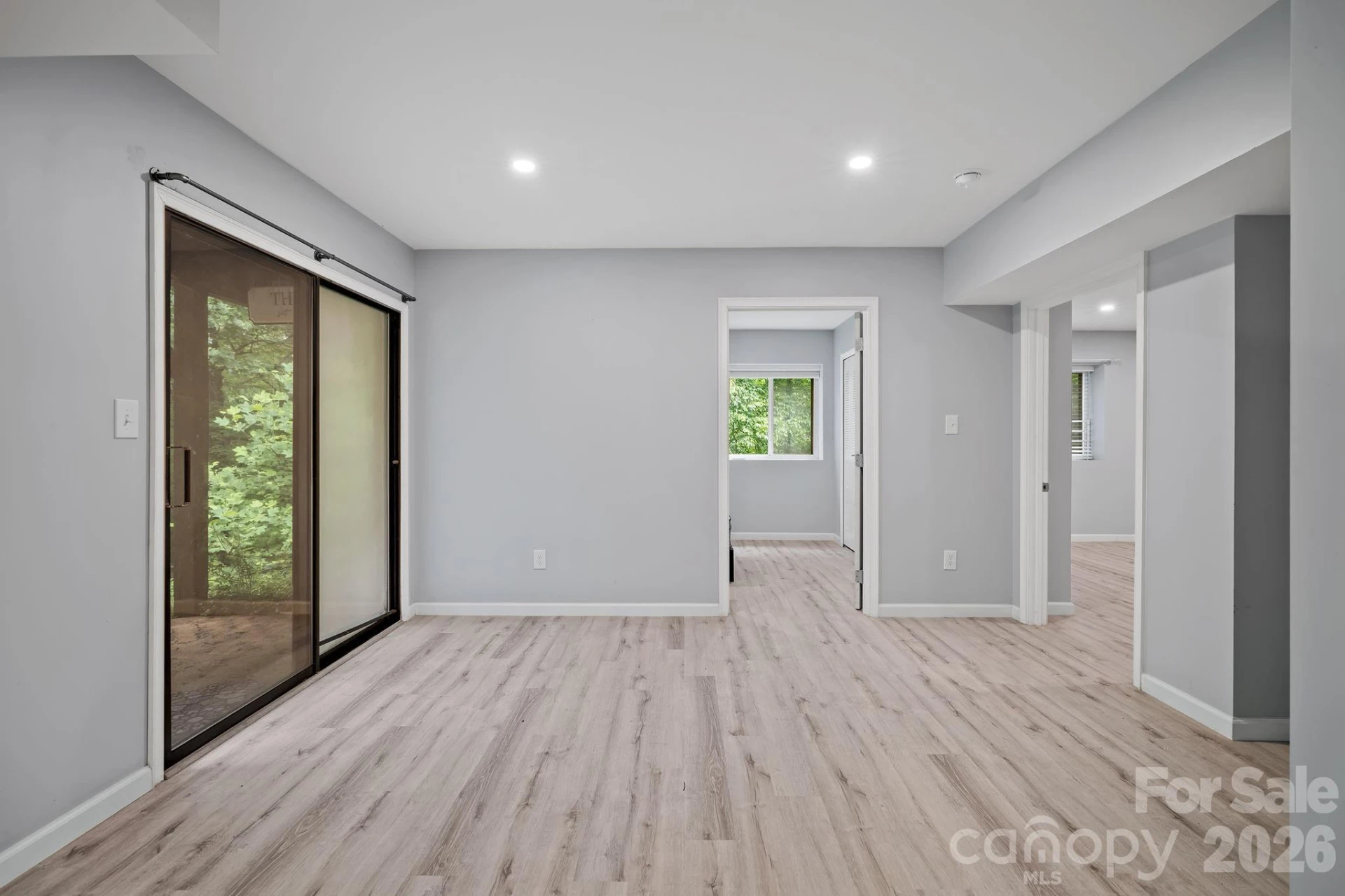 11 Grenadier Court - Photo 9