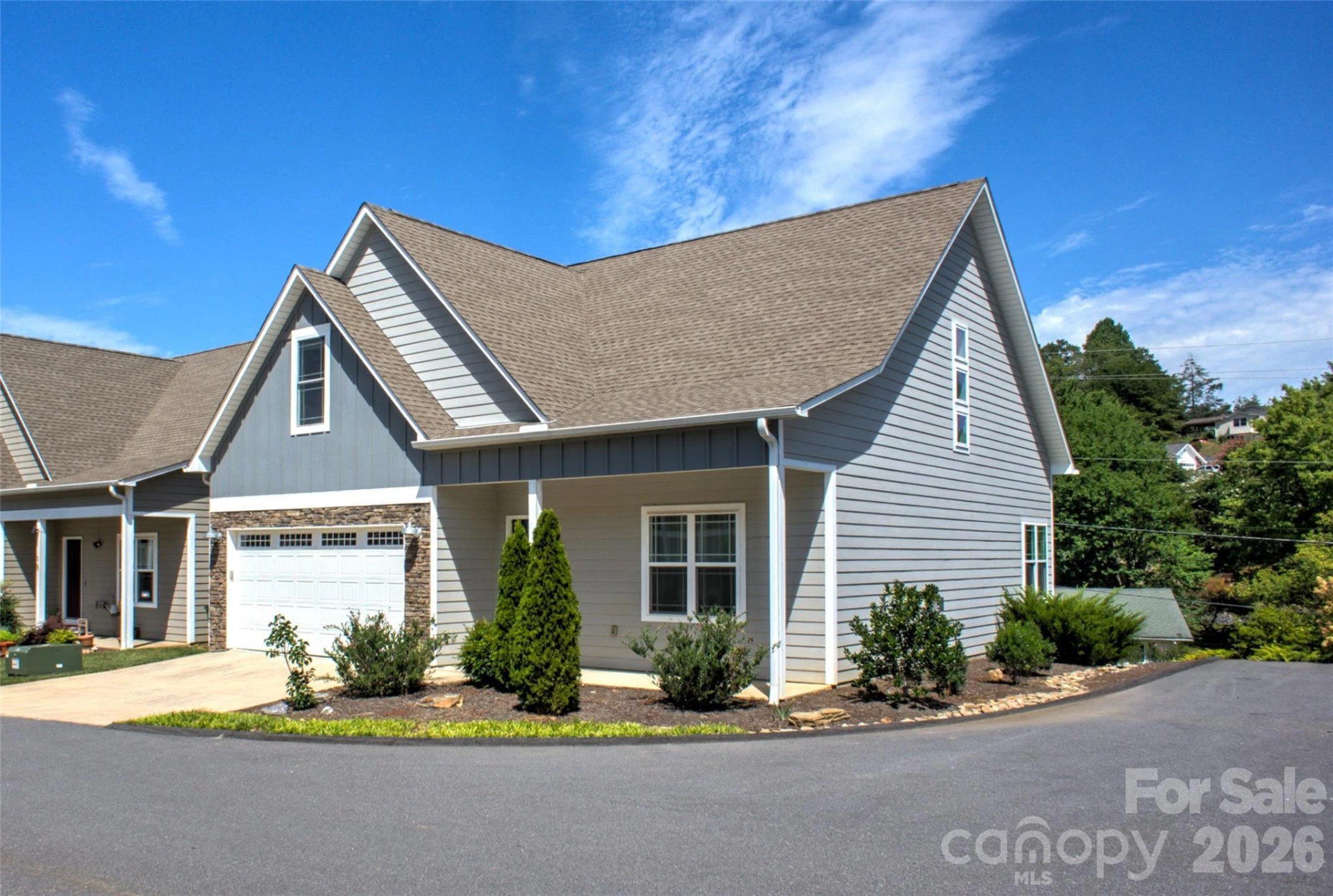 22 Water Pointe Way - Photo 2