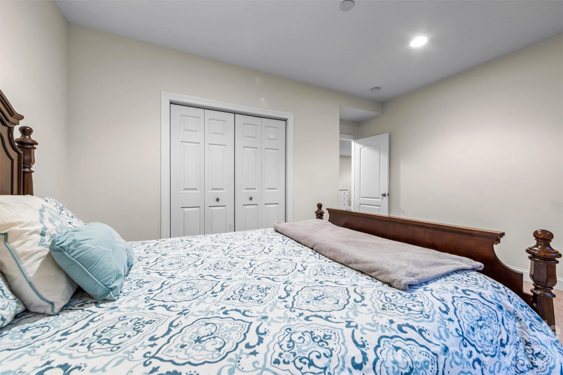 11 Jupiter Hills Drive - Photo 34