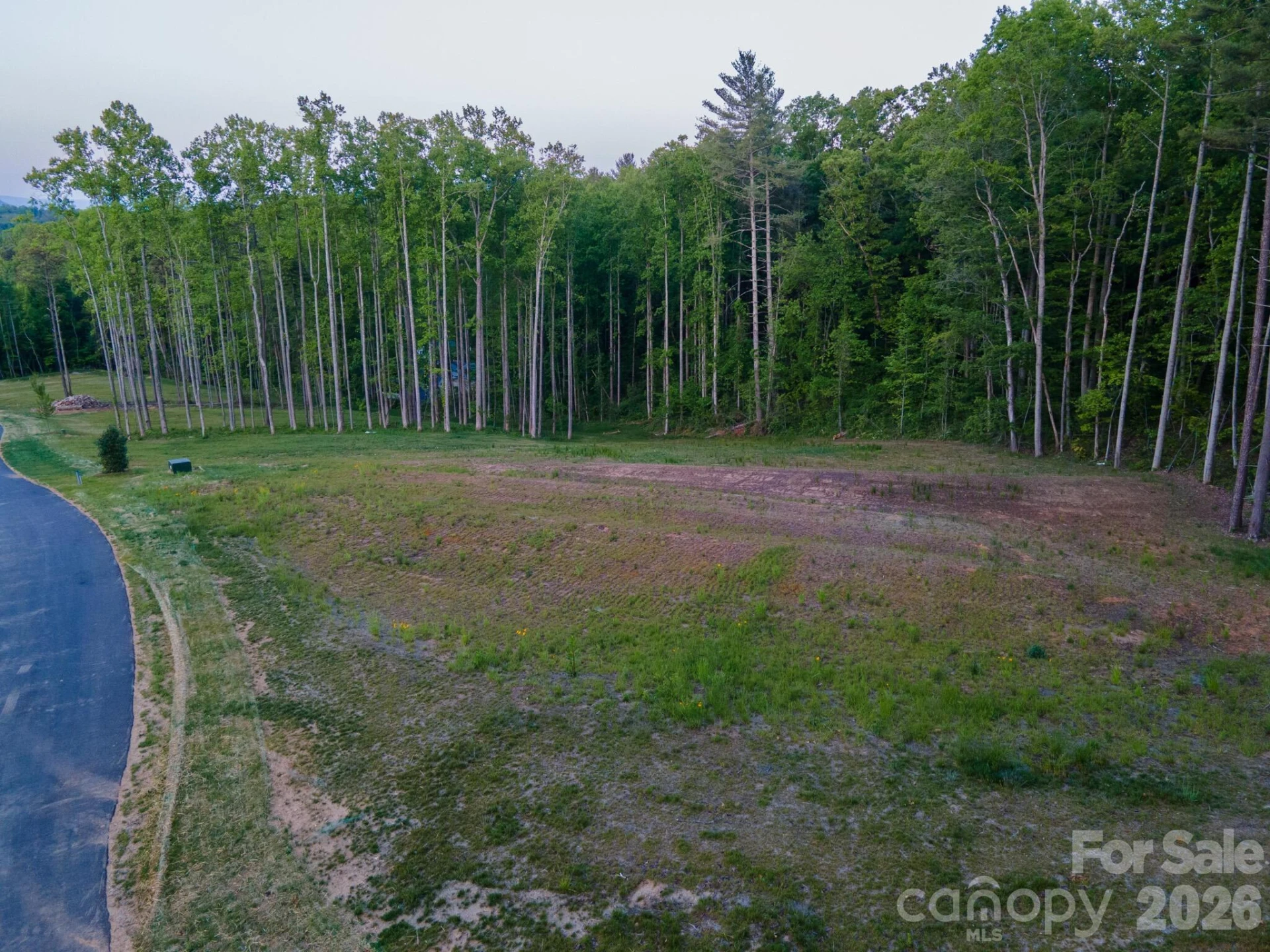 444 Irvine Drive - Photo 2