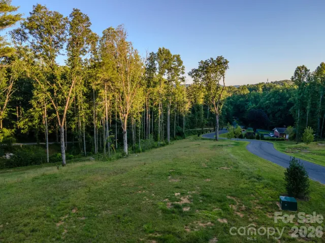 415 Fairview Drive, Fairview, NC, 28730