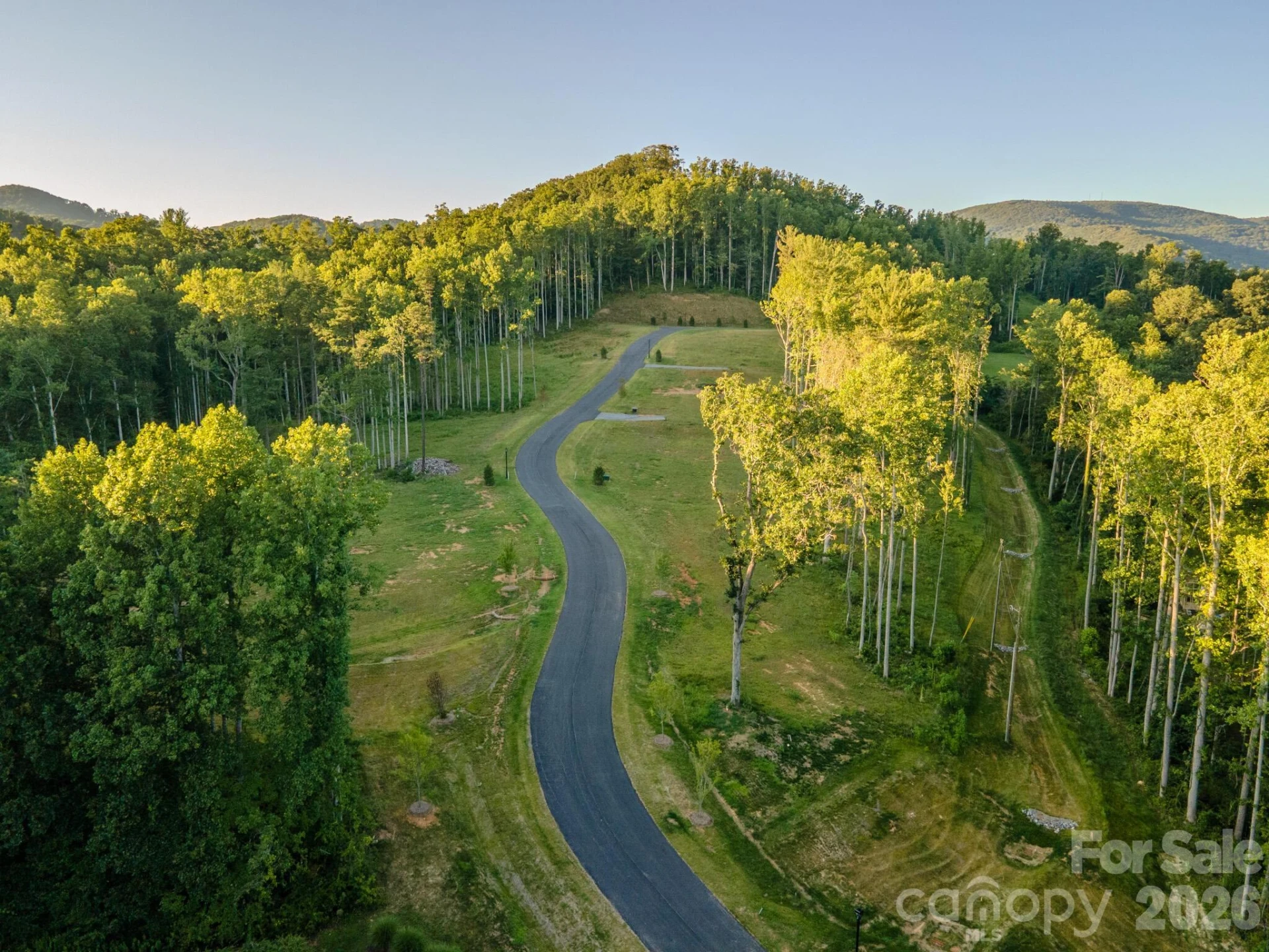 415 Fairview Drive - Photo 4