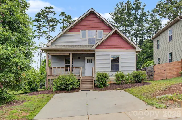 31 Yarrow Meadow Road, Weaverville, NC, 28787