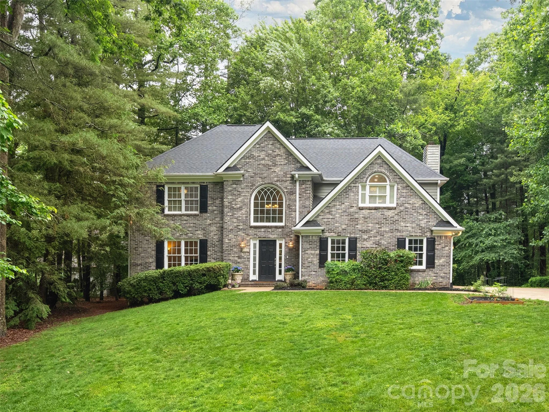1208 Saint Charles Court