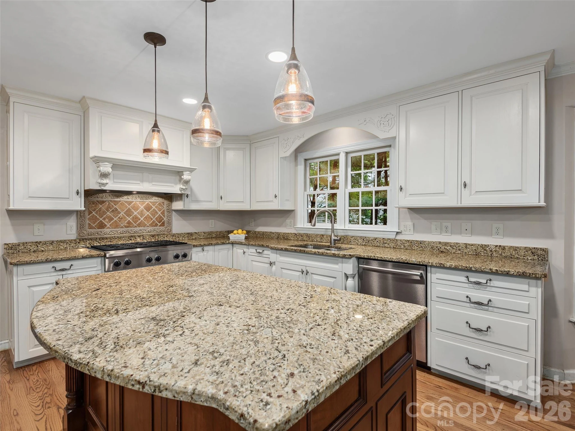 1208 Saint Charles Court - Photo 14