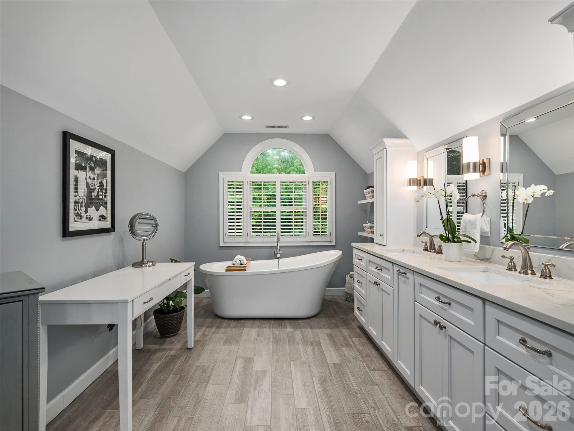 1208 Saint Charles Court - Photo 23