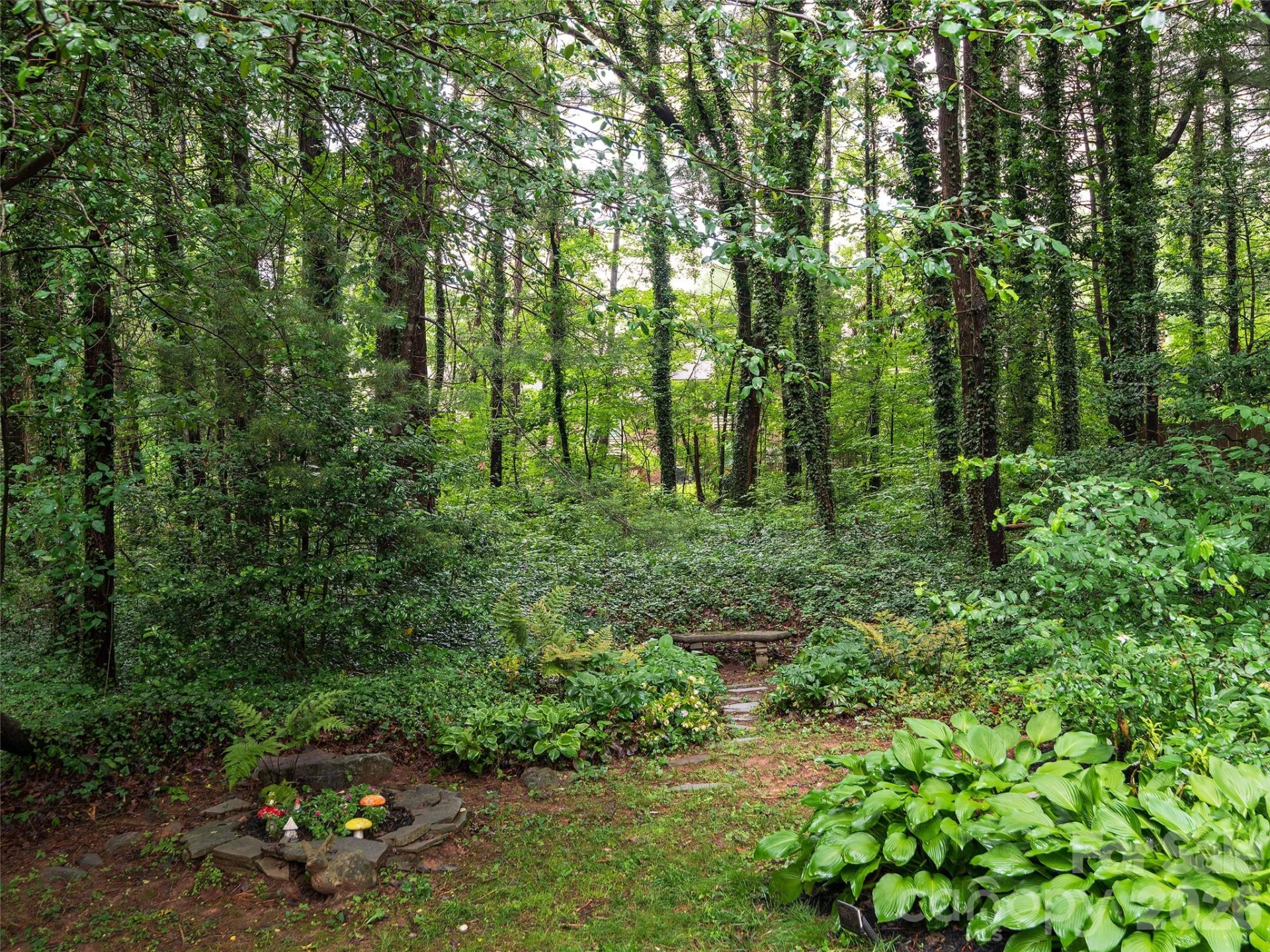 1208 Saint Charles Court - Photo 34