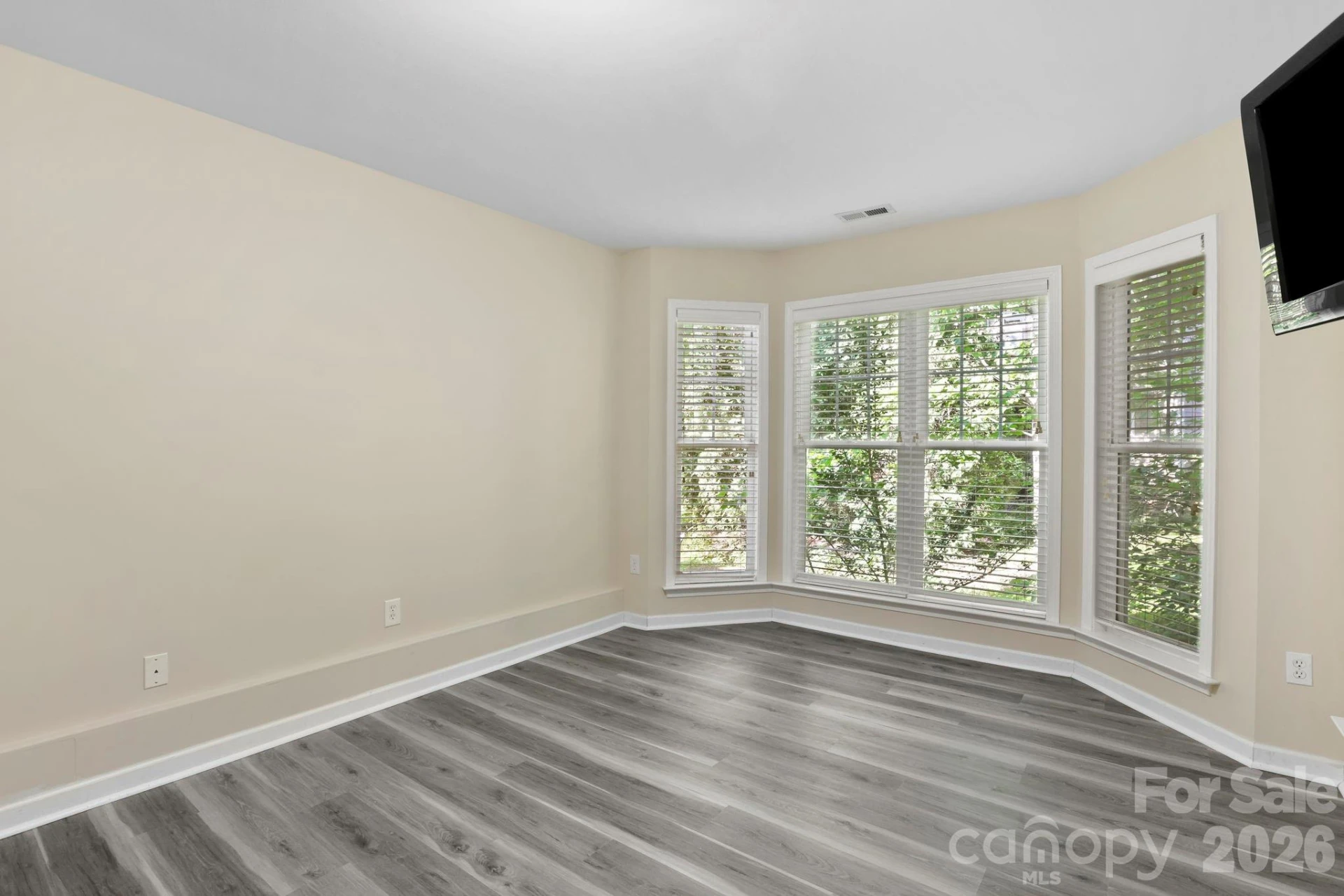 15 Kaylor Drive - Photo 31