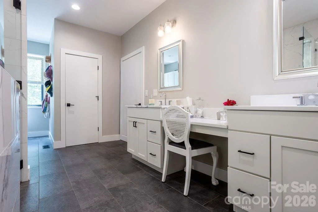 338 Fairview Forest Drive - Photo 14