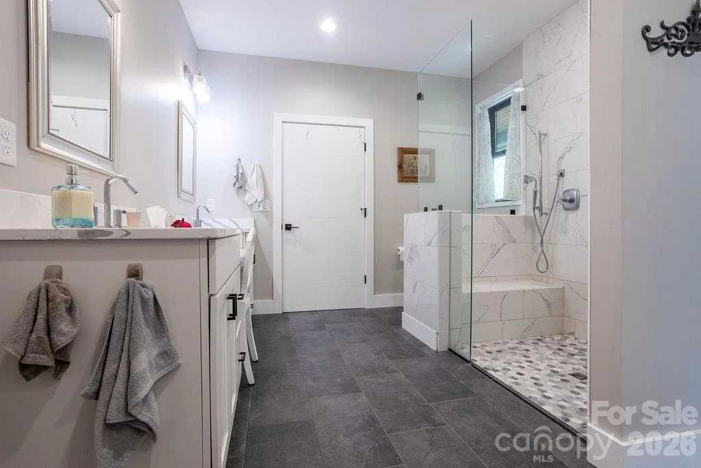 338 Fairview Forest Drive - Photo 17