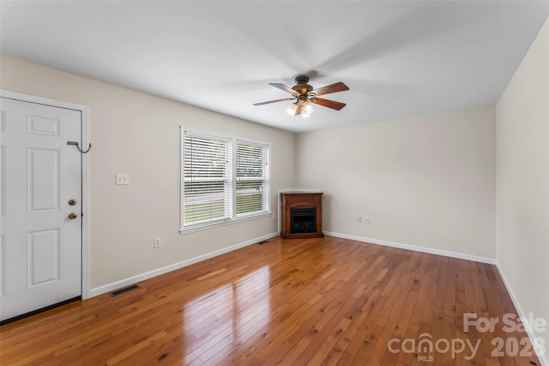 2610 Bear Creek Road - Photo 3
