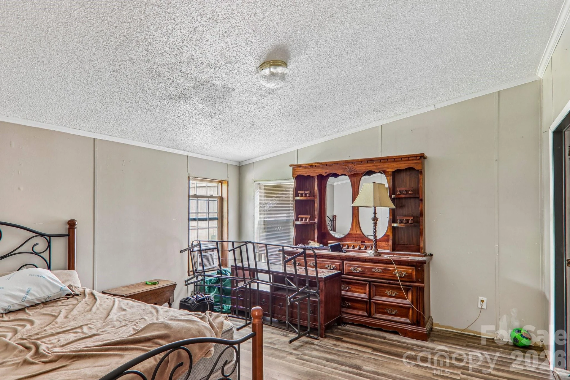 19 Dot Street - Photo 13