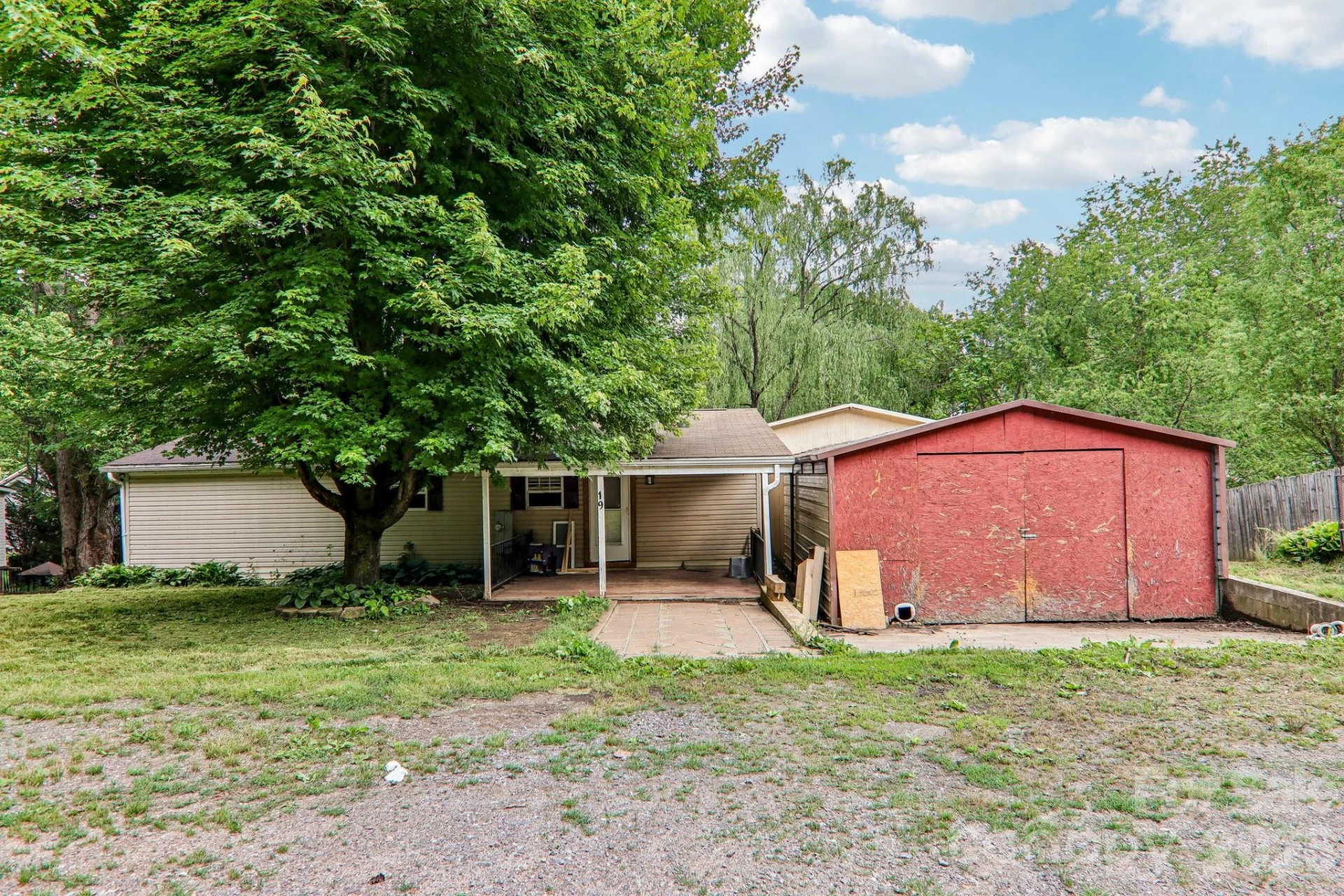 19 Dot Street - Photo 26