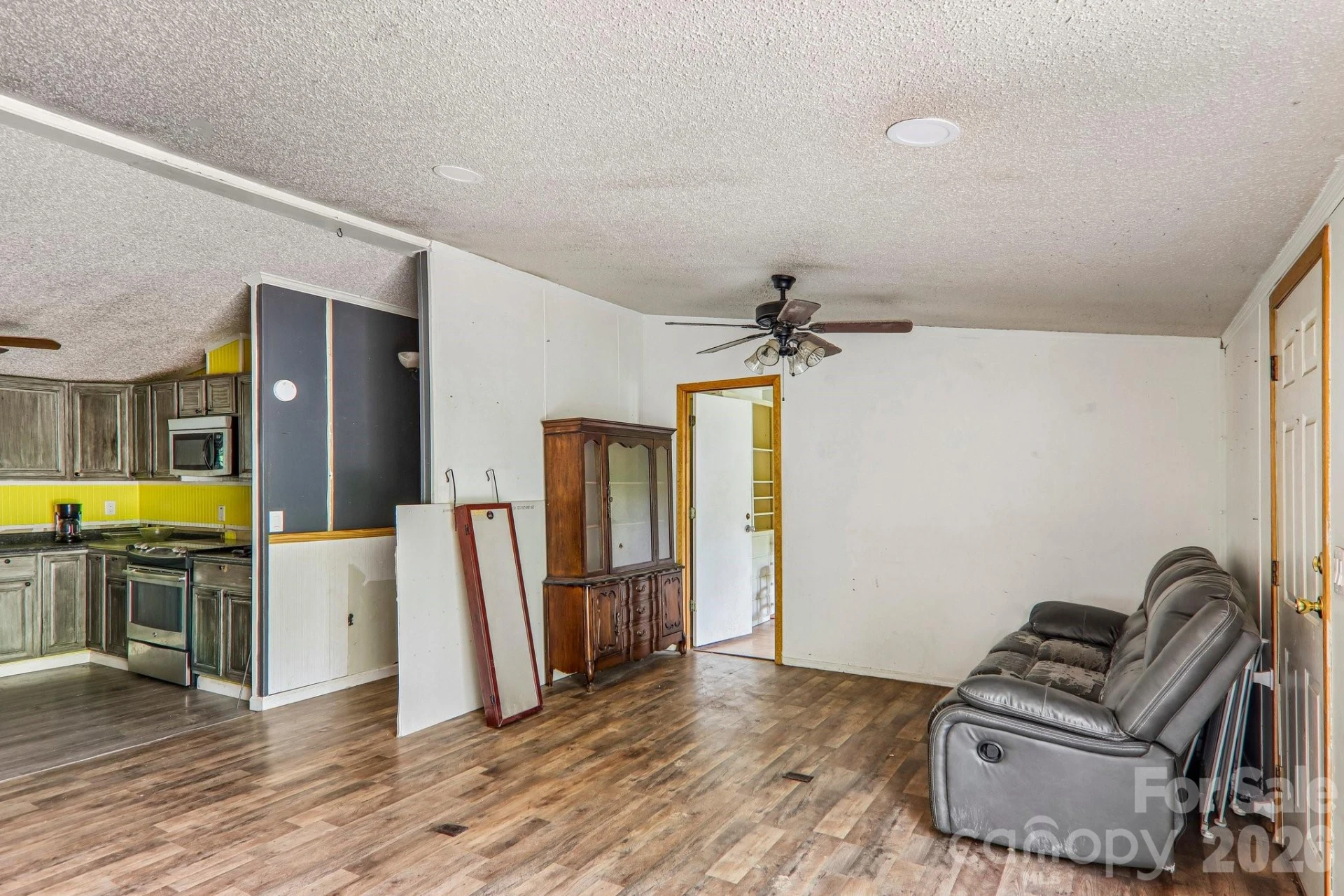 19 Dot Street - Photo 10