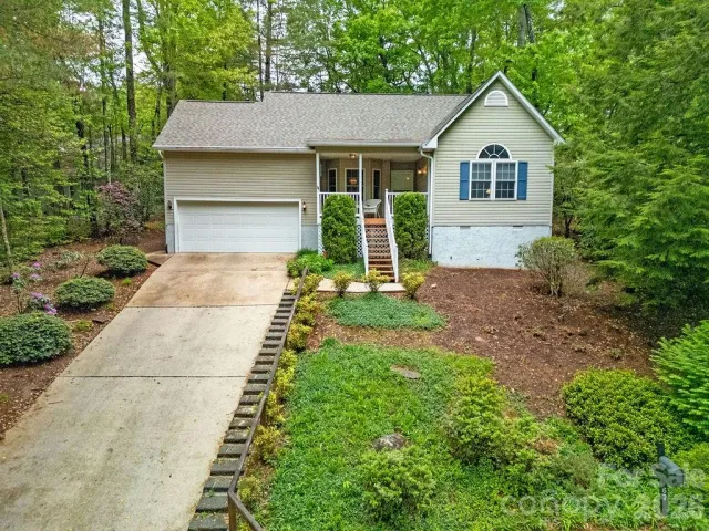 61 Autumn Glen Court, Brevard, NC, 28712