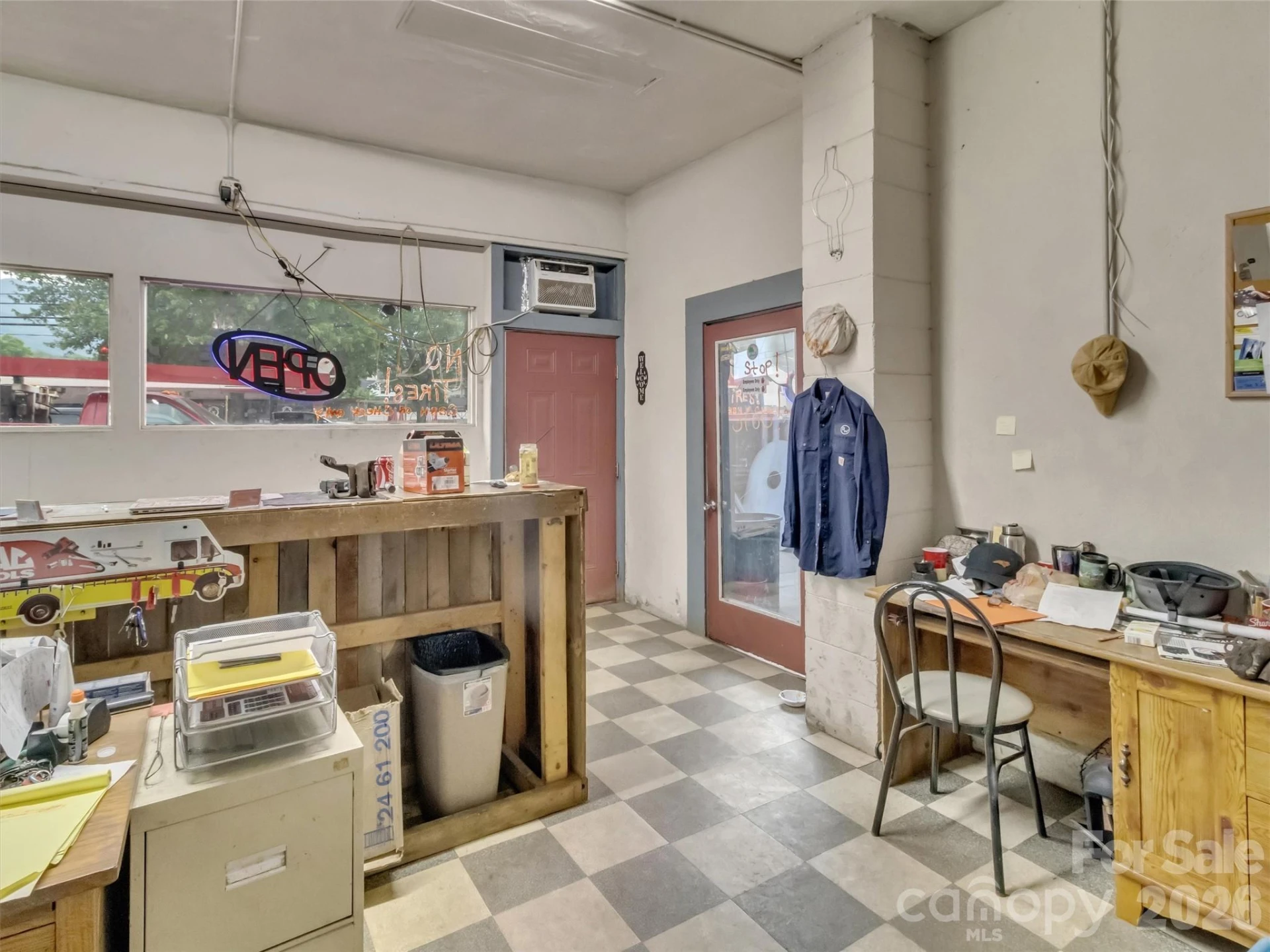 1604 South Main Street - Photo 8