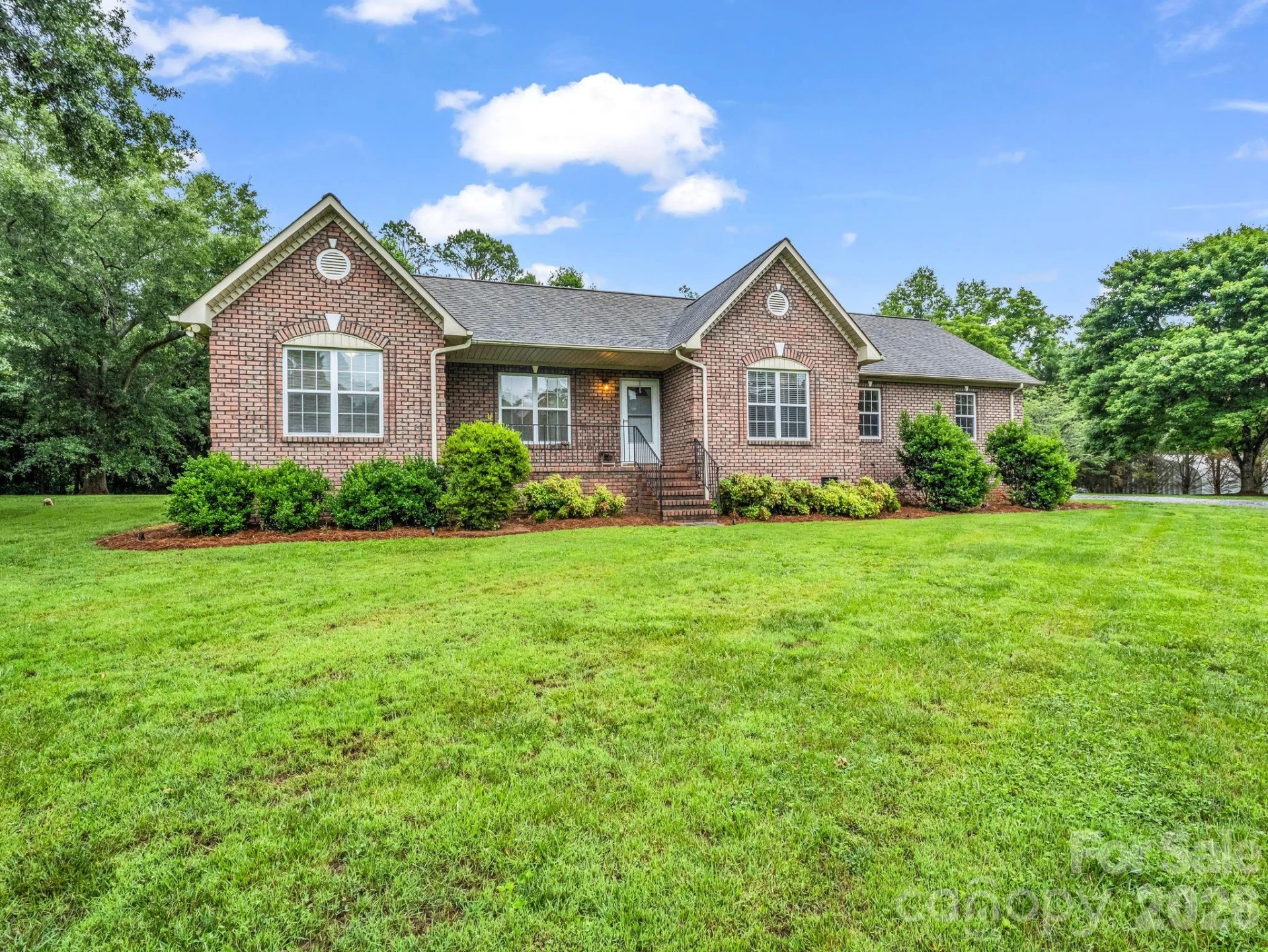 153 Rosey Lane