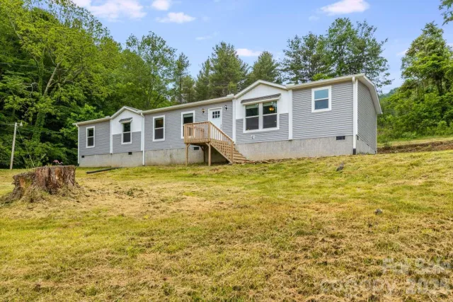 22 Split Pine Cove, Clyde, NC, 28721