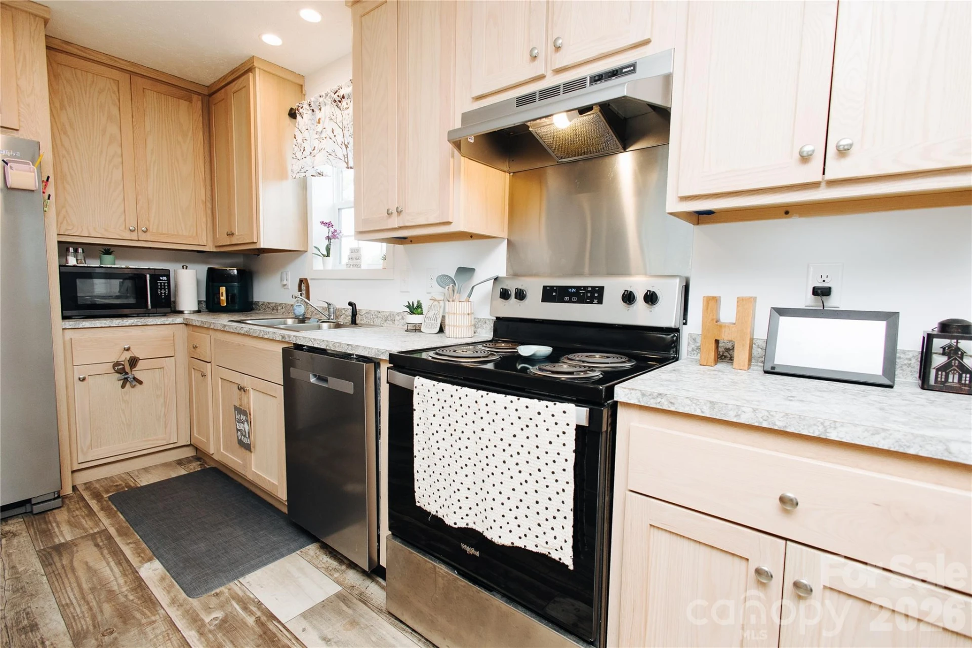70 Cascades Drive - Photo 13