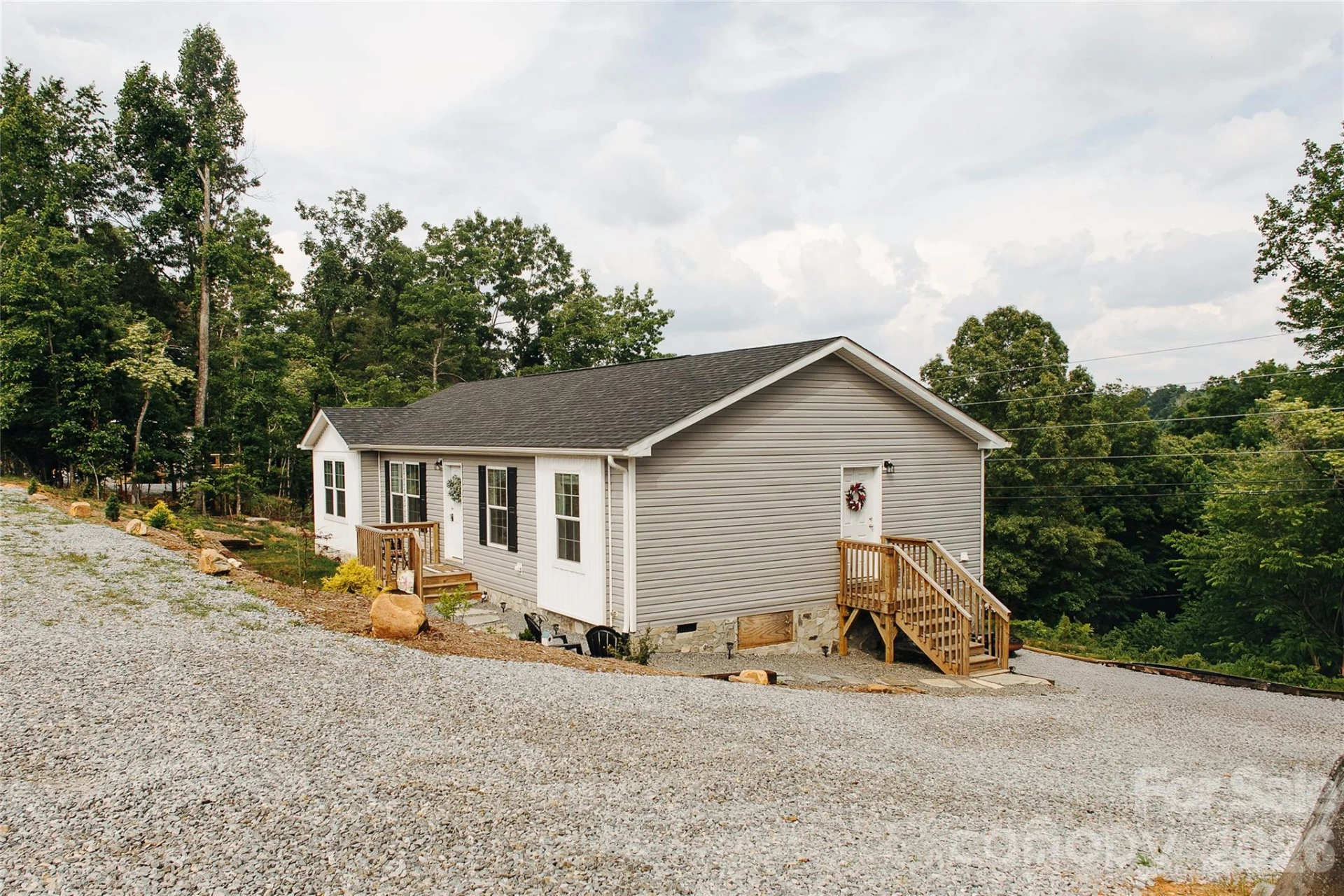 70 Cascades Drive - Photo 28