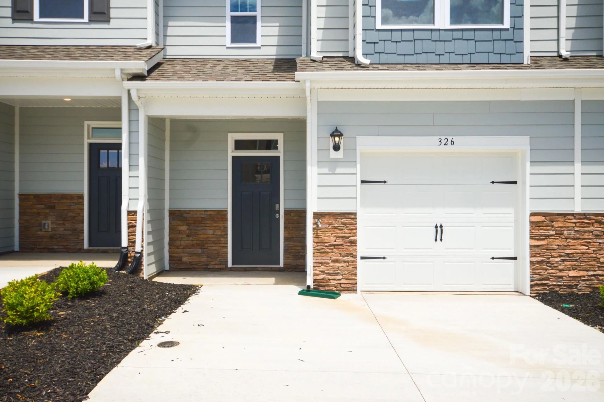 407 Creekview Road - Photo 3