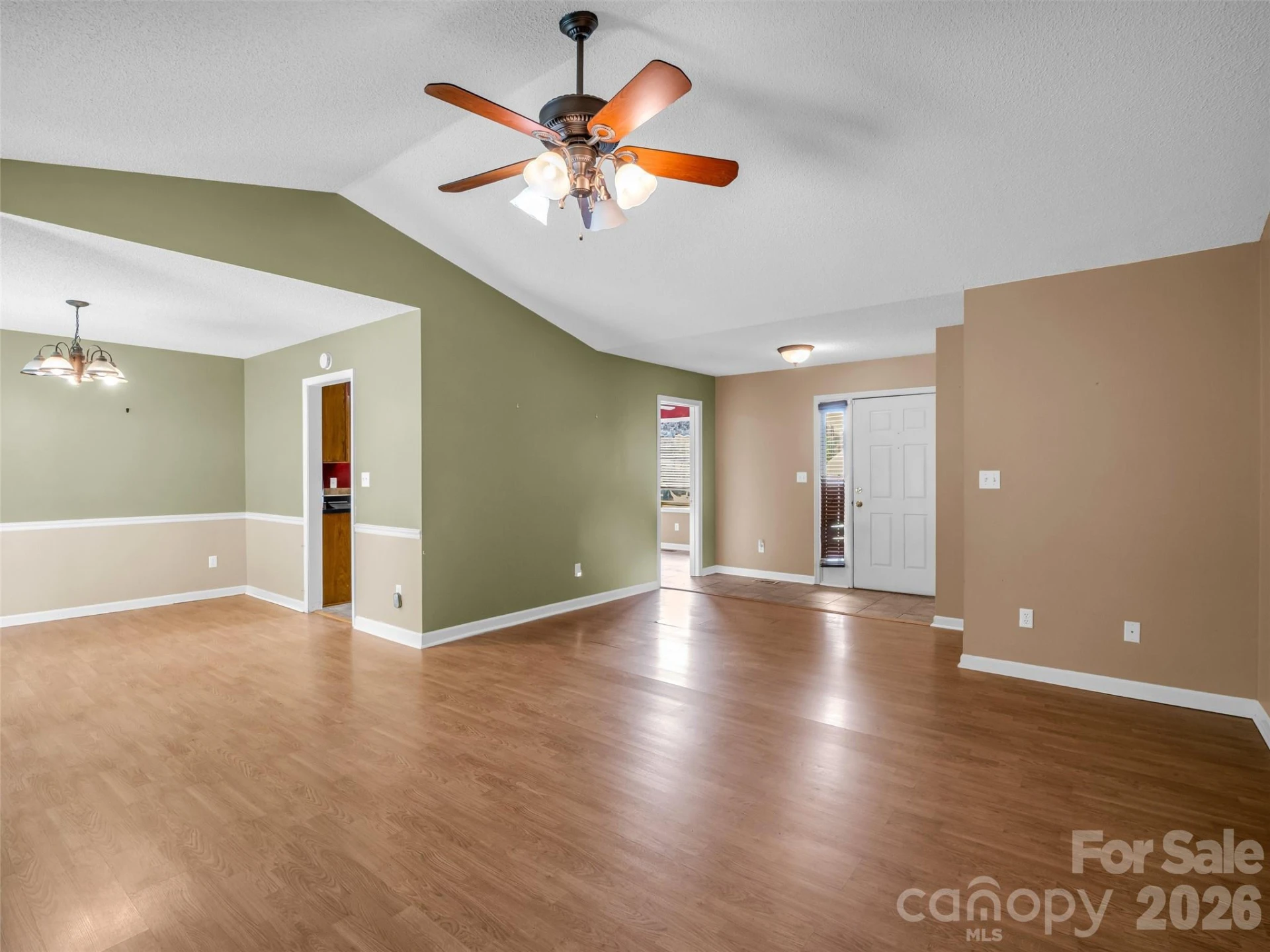 606 Woodberry Court - Photo 16
