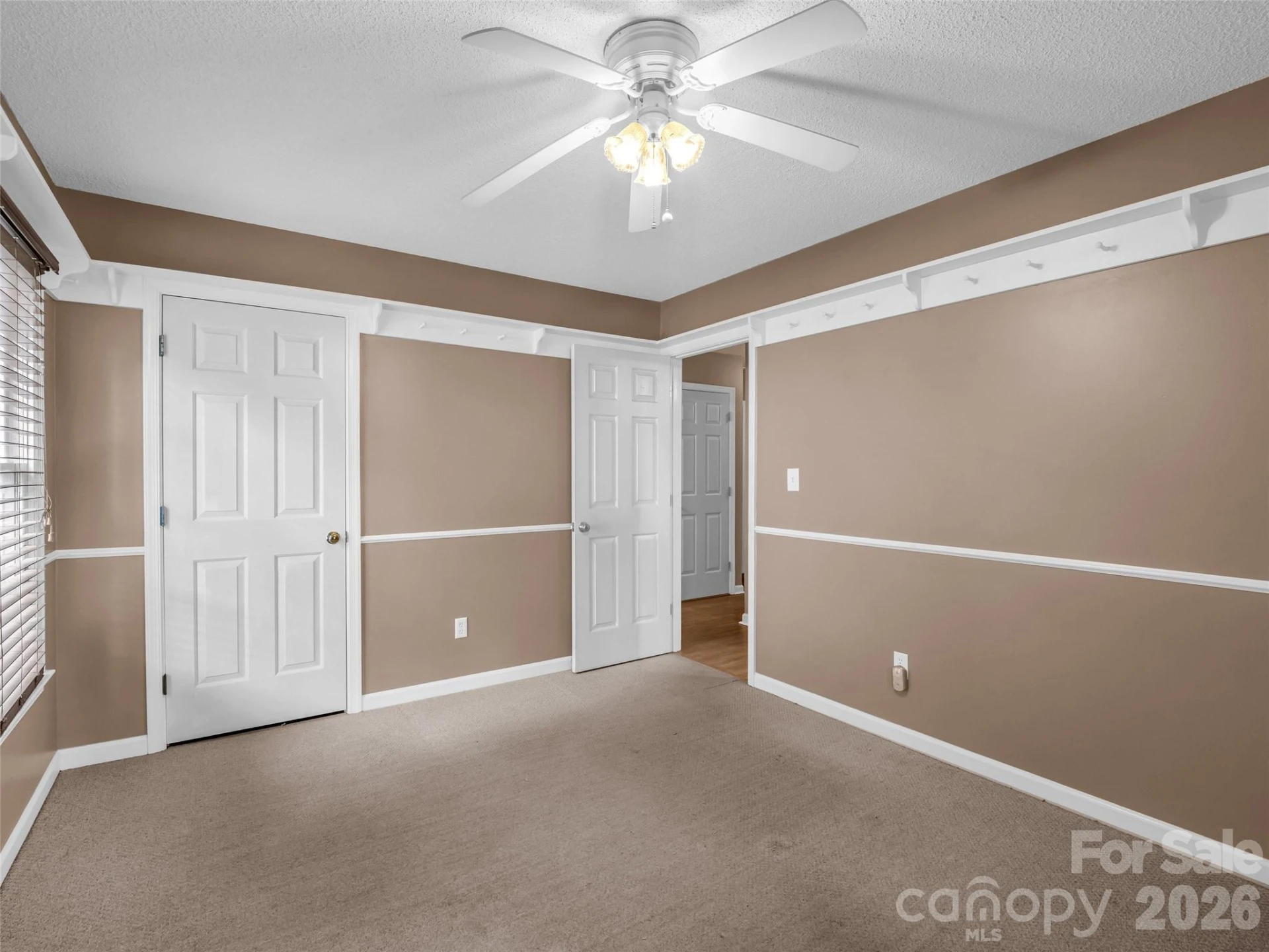 606 Woodberry Court - Photo 27