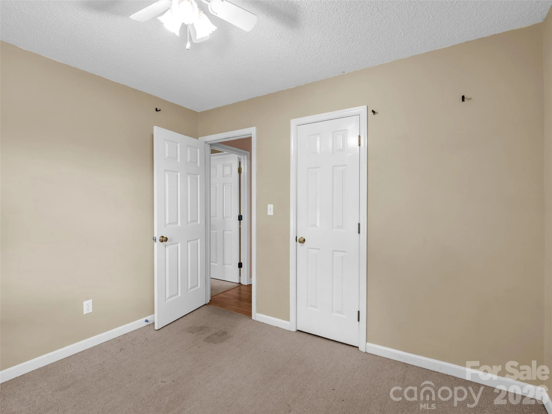 606 Woodberry Court - Photo 29
