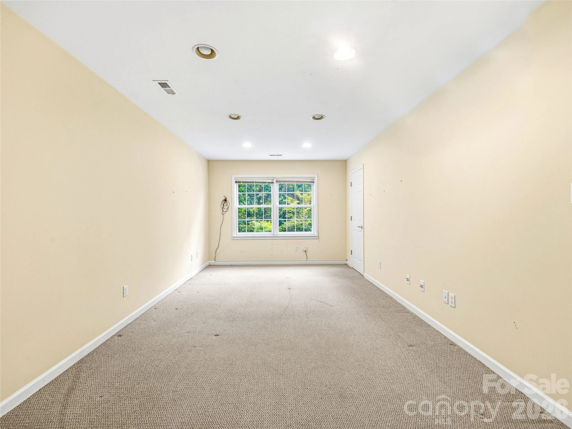 250 Midland Drive - Photo 32