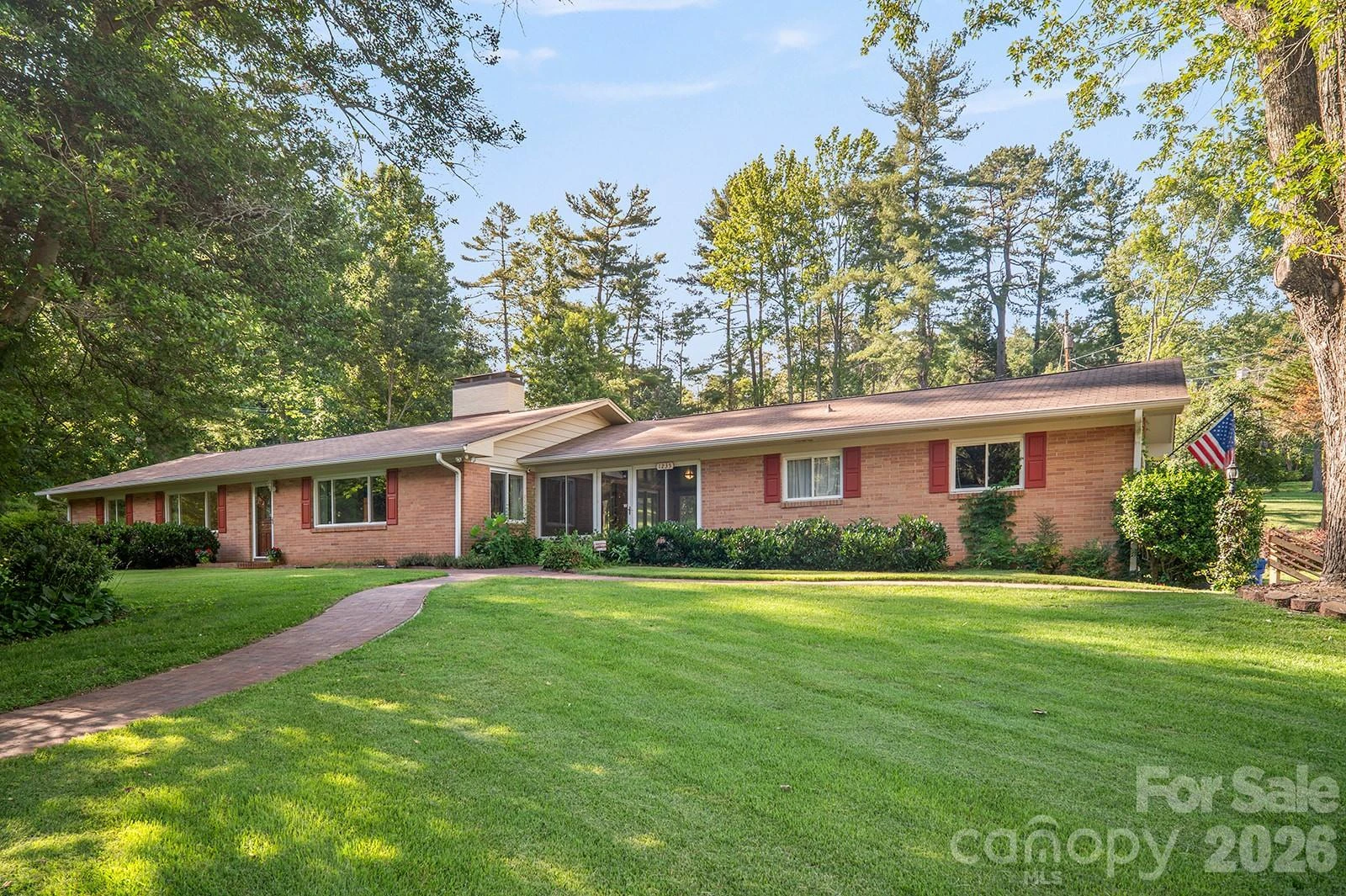 1235 Ashby Lane - Photo 2