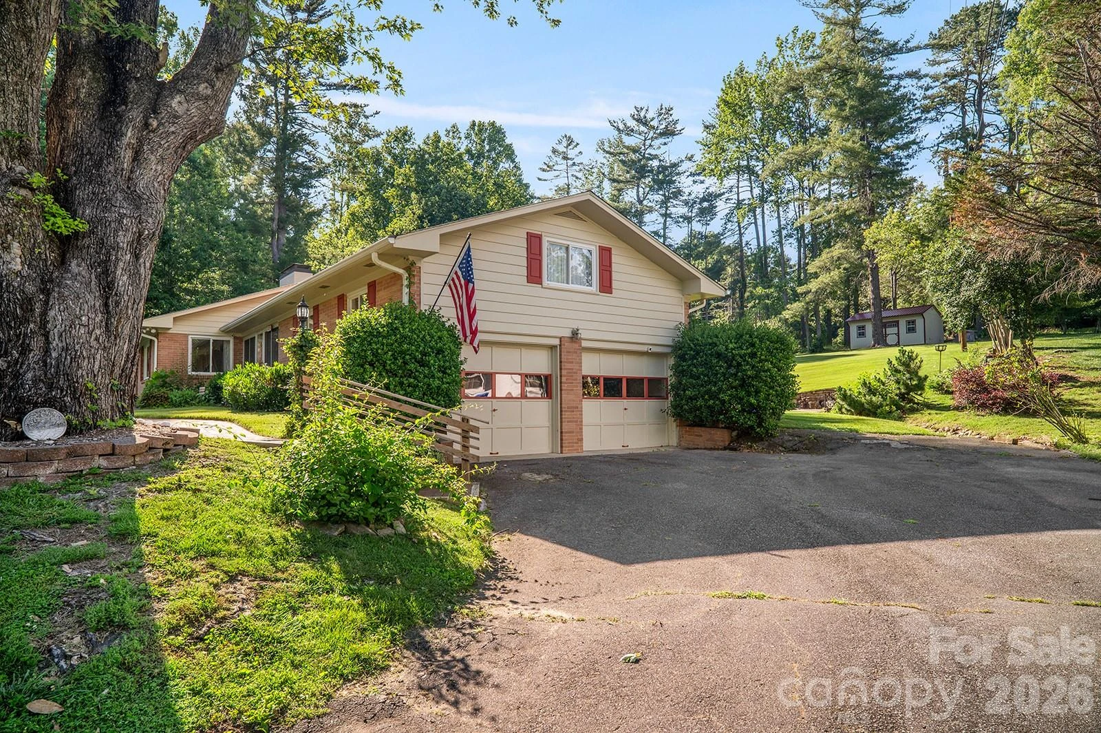 1235 Ashby Lane - Photo 4