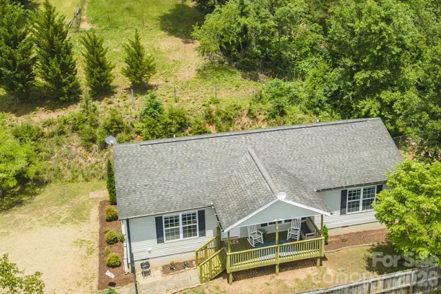 25 Inglescott Way, Alexander, NC, 28701