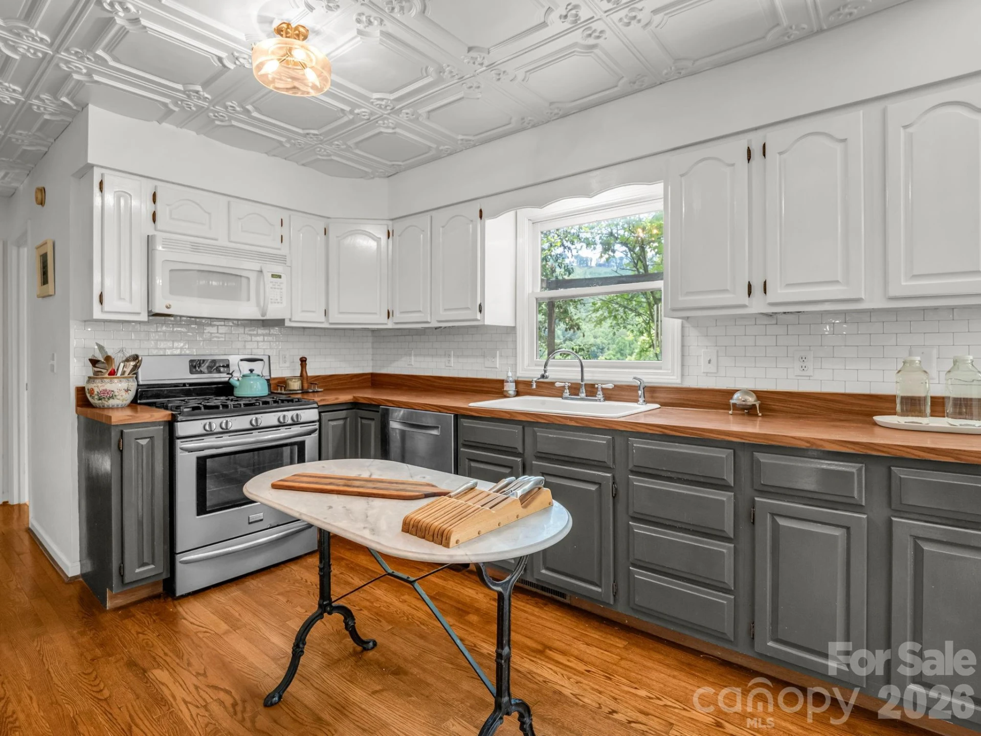 8 Sunny Ridge Drive - Photo 11