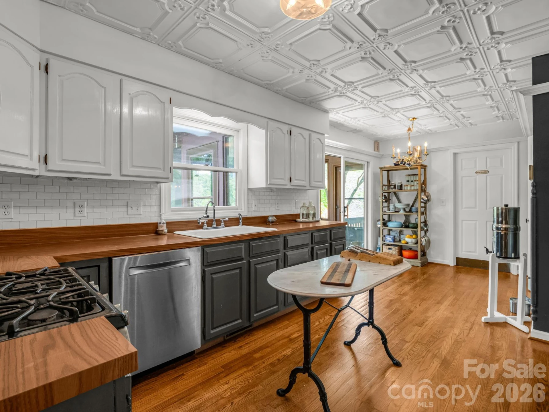 8 Sunny Ridge Drive - Photo 12