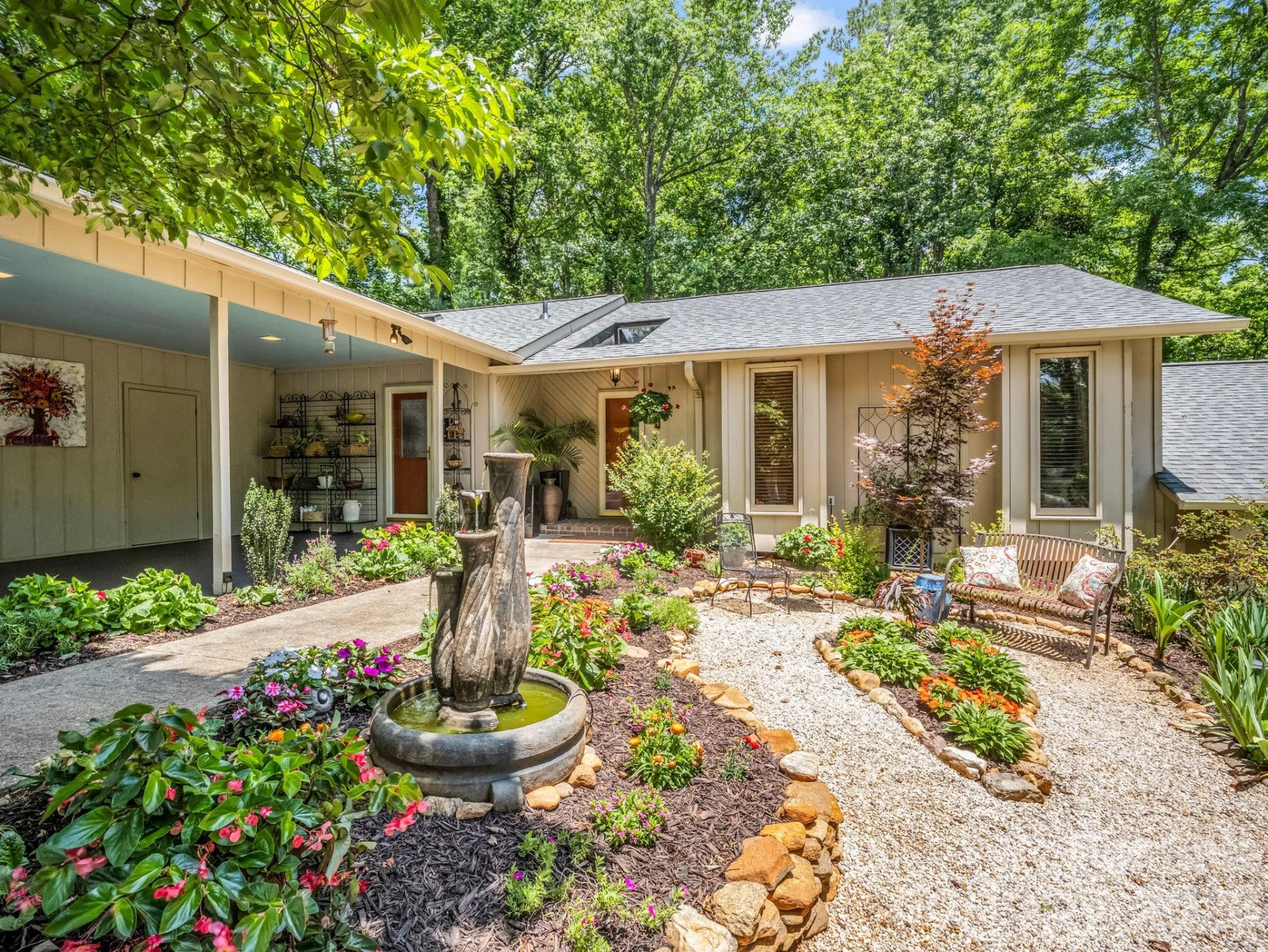 154 Fairlane Road - Photo 2