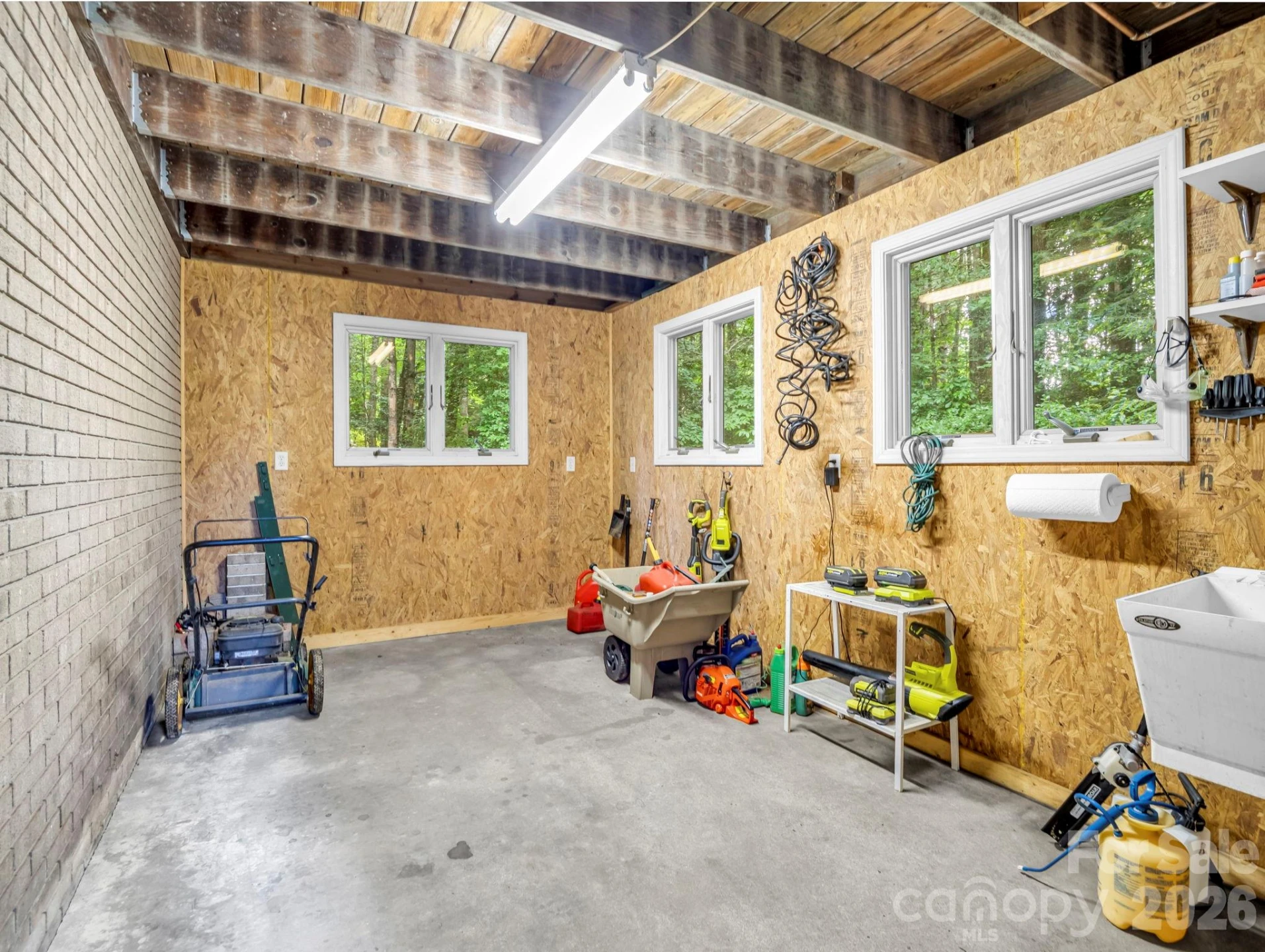 115 Woodhaven Drive - Photo 40