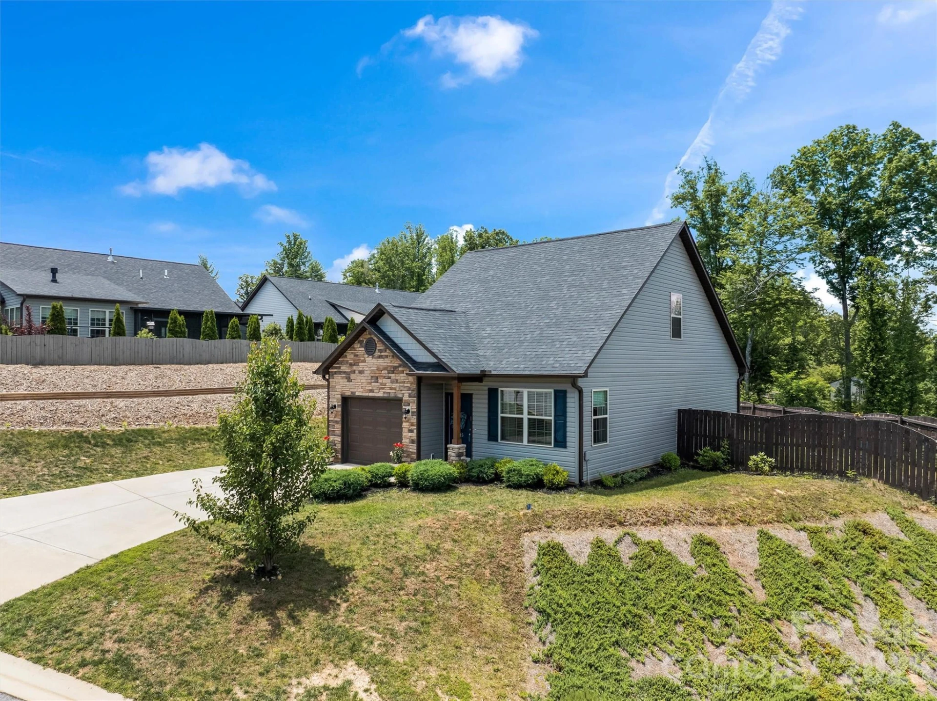 115 Water Leaf Drive - Photo 3