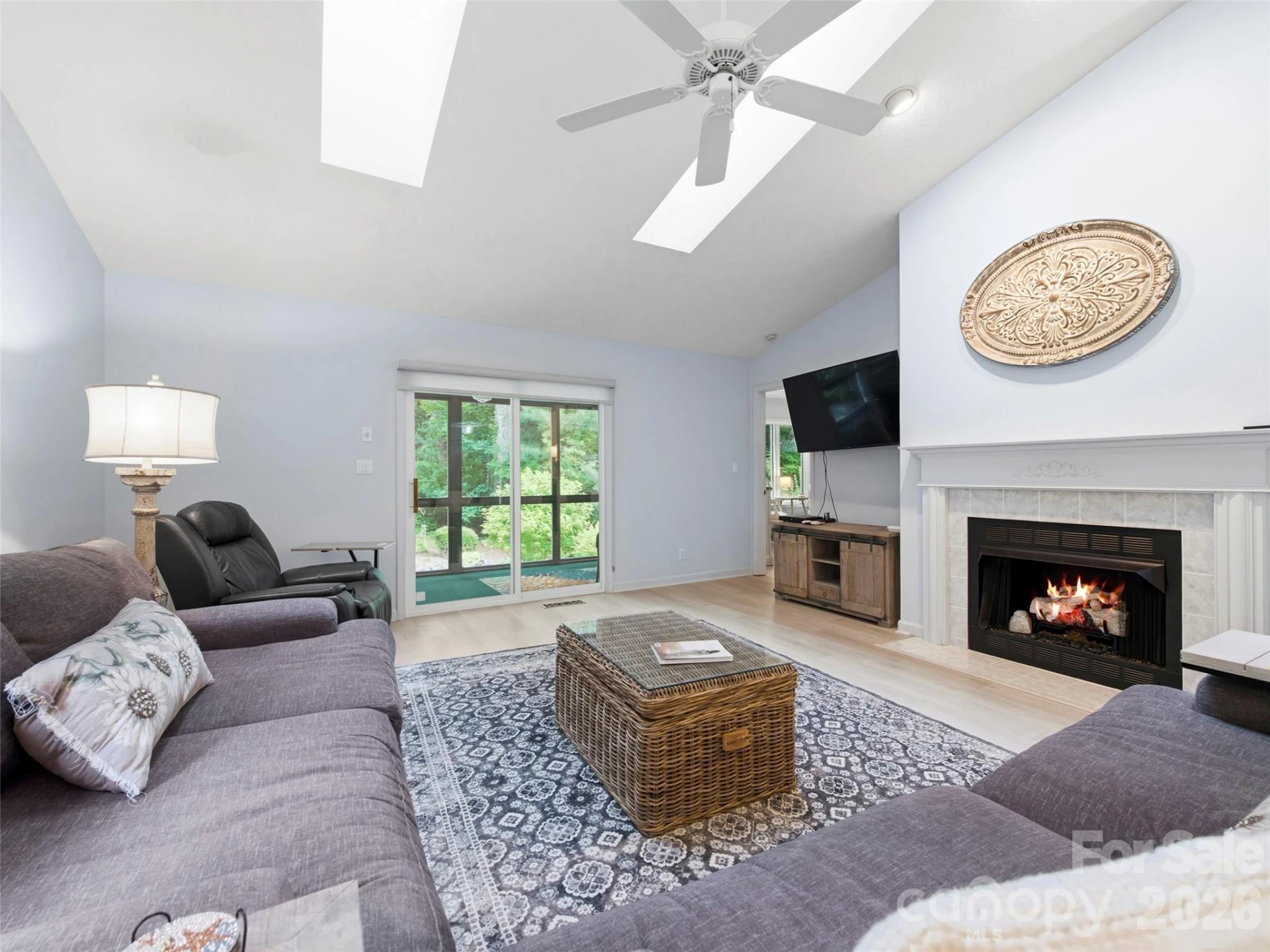 83 Laurel Ridge Place - Photo 3