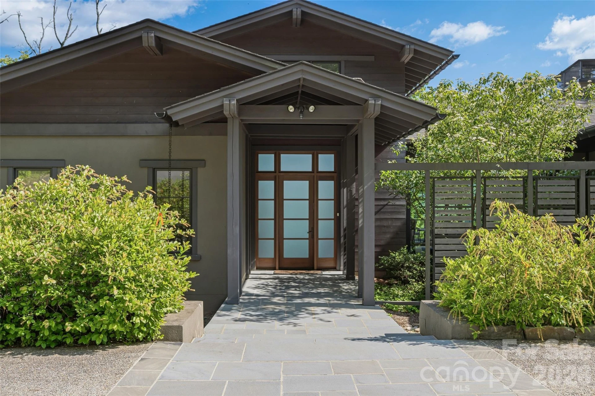 1121 Timberbluff Way - Photo 3