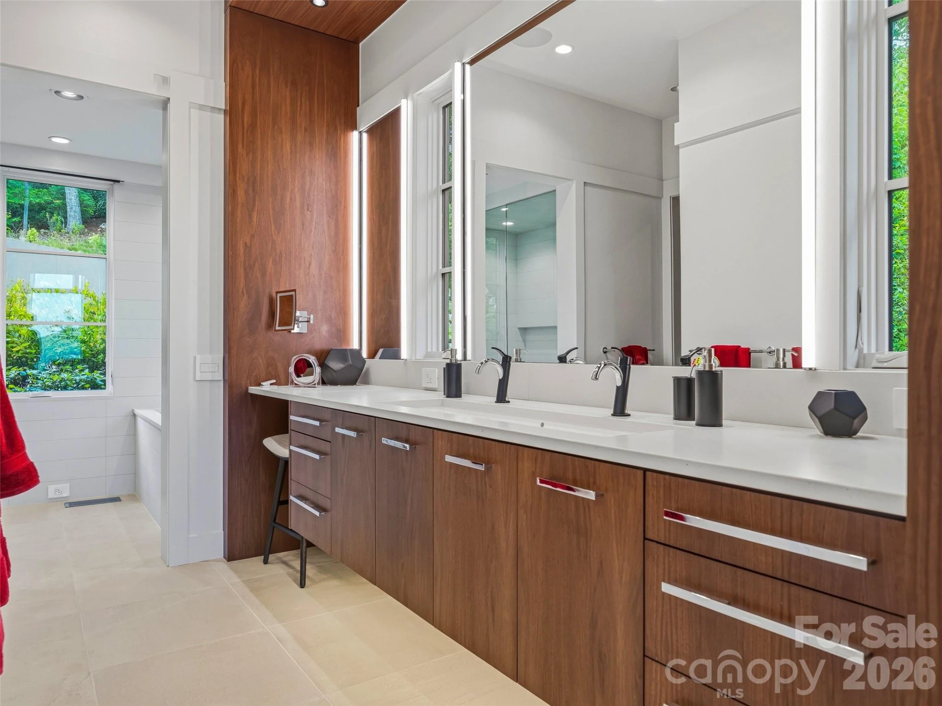 1121 Timberbluff Way - Photo 28