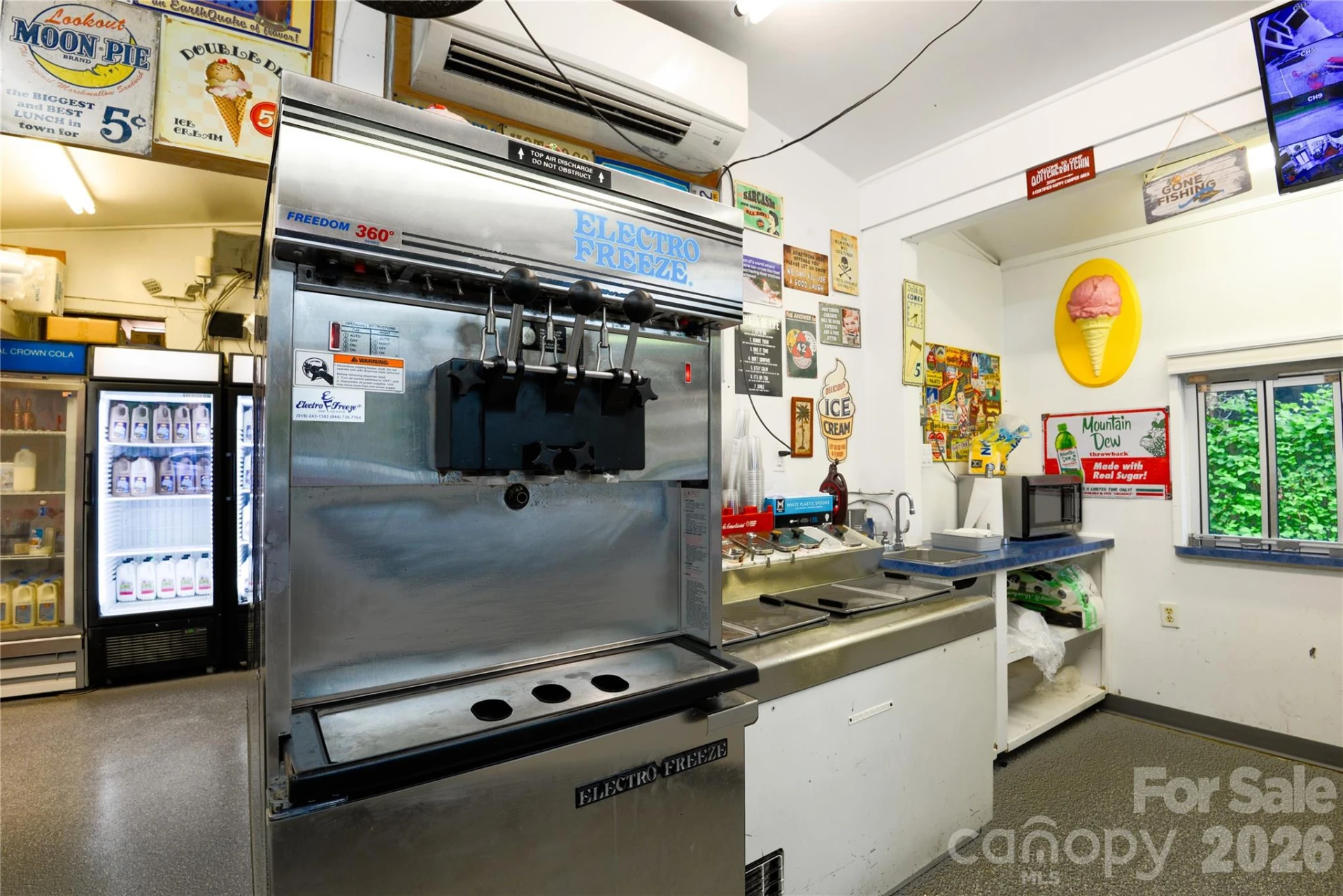 405 State Street - Photo 12