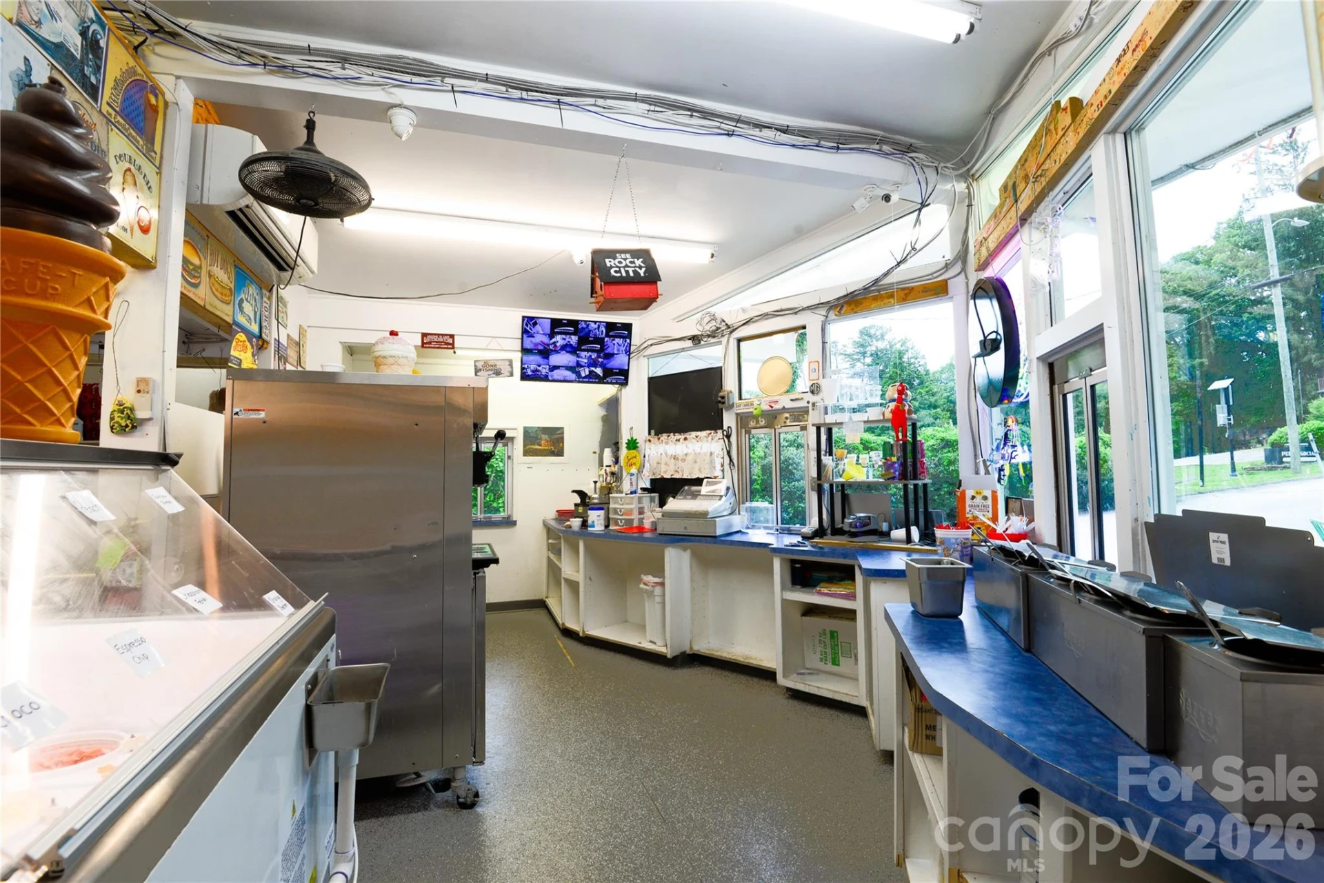 405 State Street - Photo 14