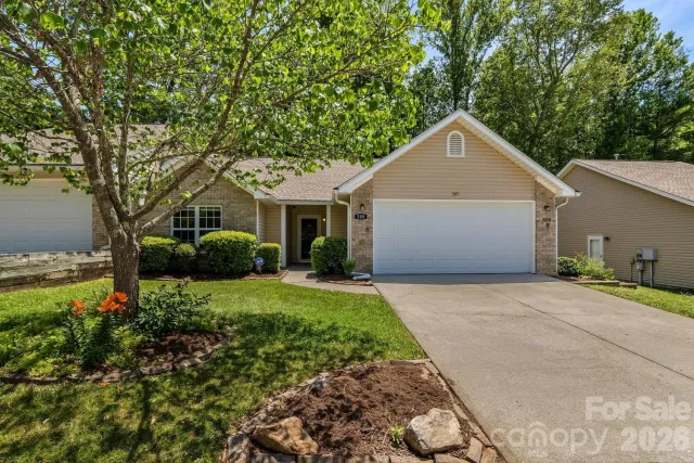 308 Wiltshire Circle, Fletcher, NC, 28732