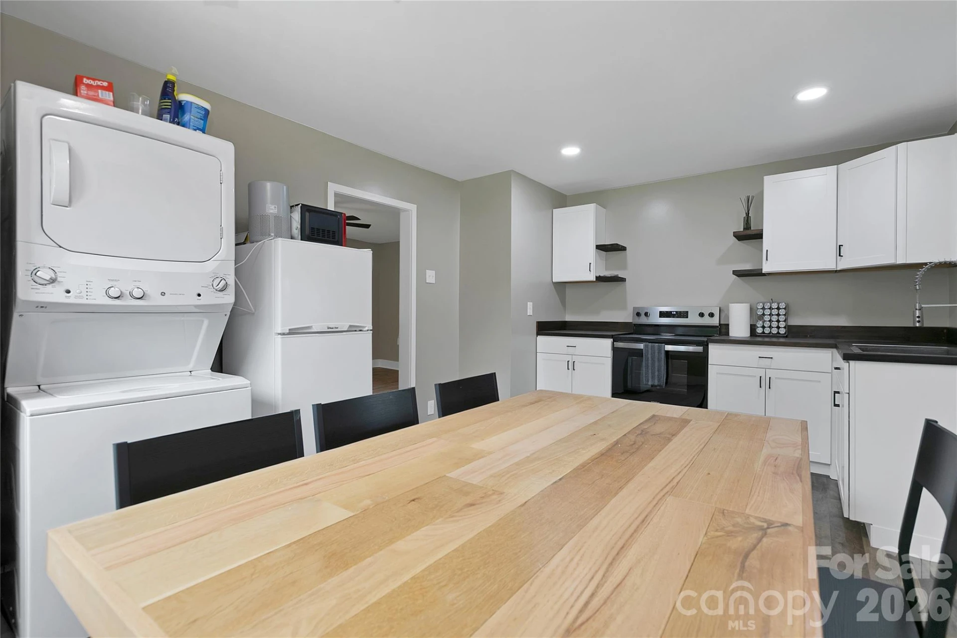 154 Burrell Avenue - Photo 13
