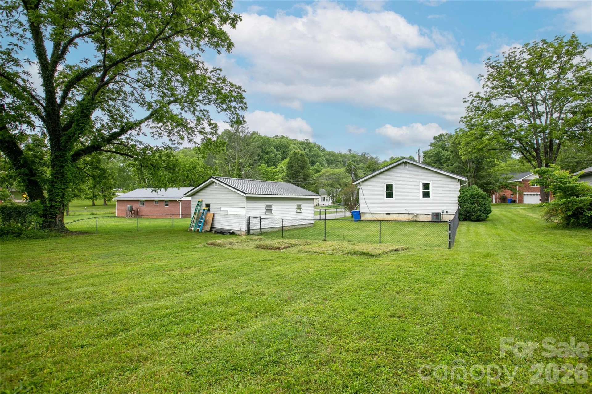154 Burrell Avenue - Photo 25