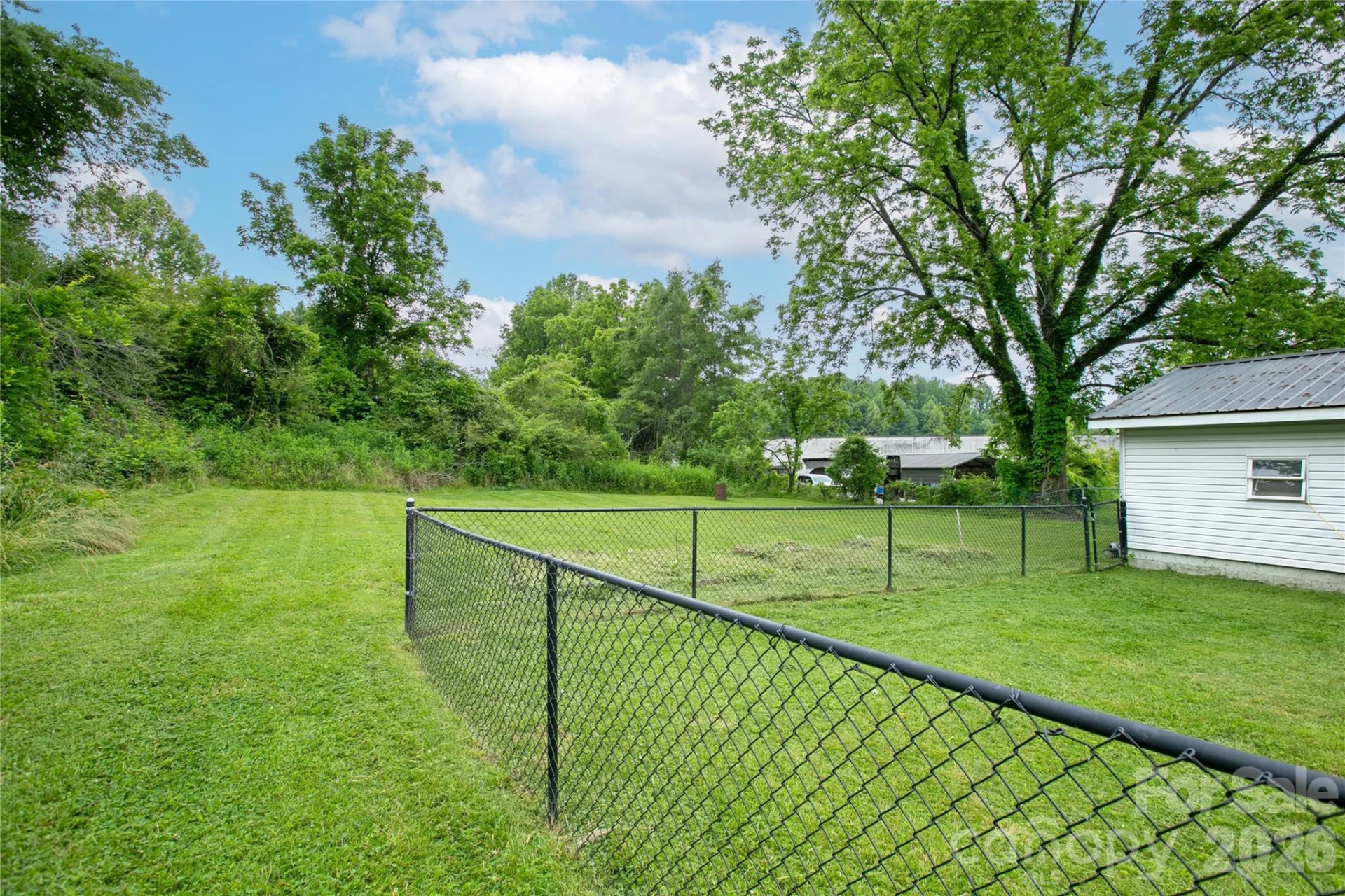 154 Burrell Avenue - Photo 26